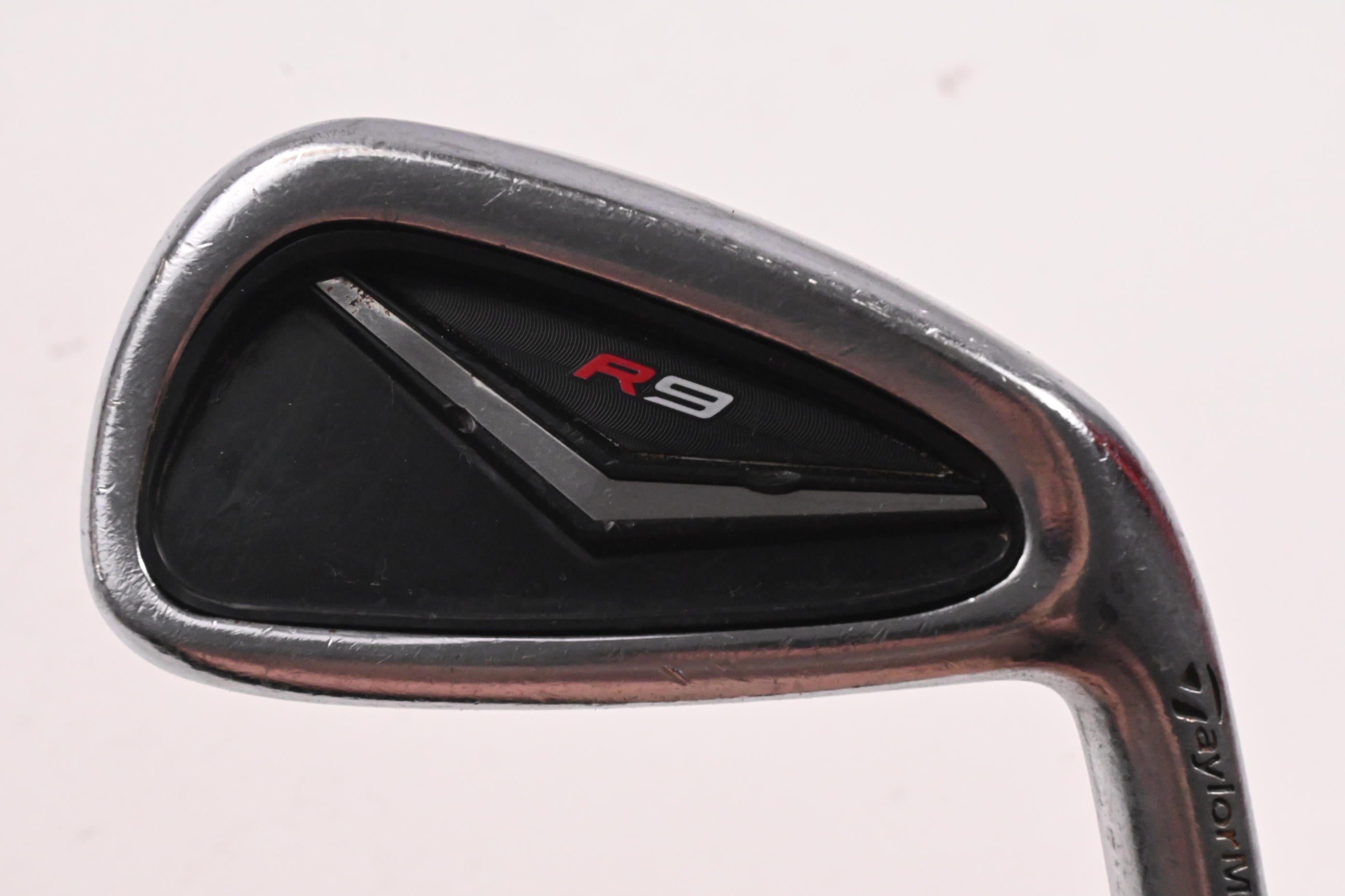 Taylormade R9 #5 Iron / Regular Flex Motore 65 Shaft