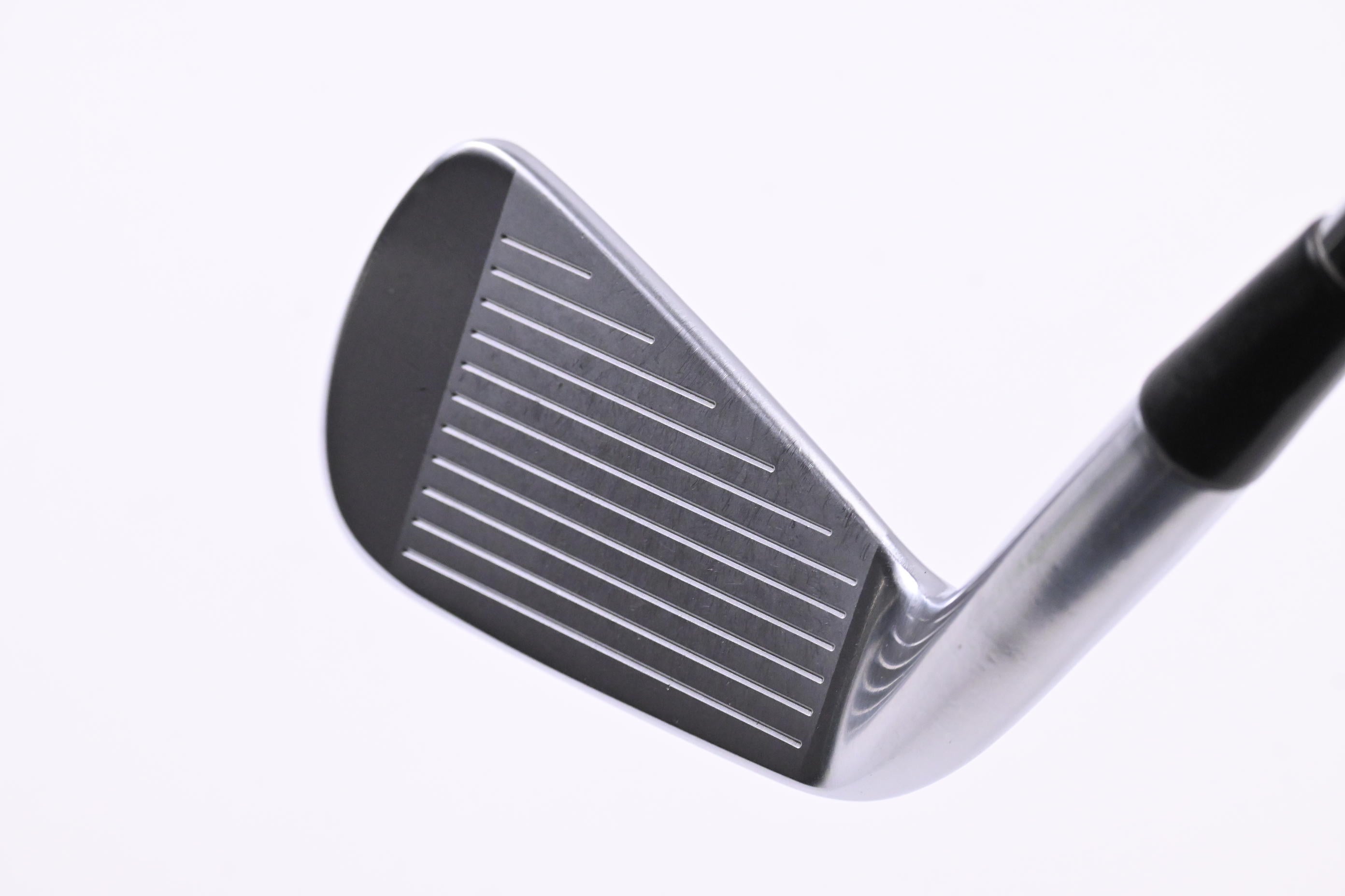 Titleist 716 MB #4 Iron / 24 Degree / Stiff Flex Dynamic Gold S300 Shaft