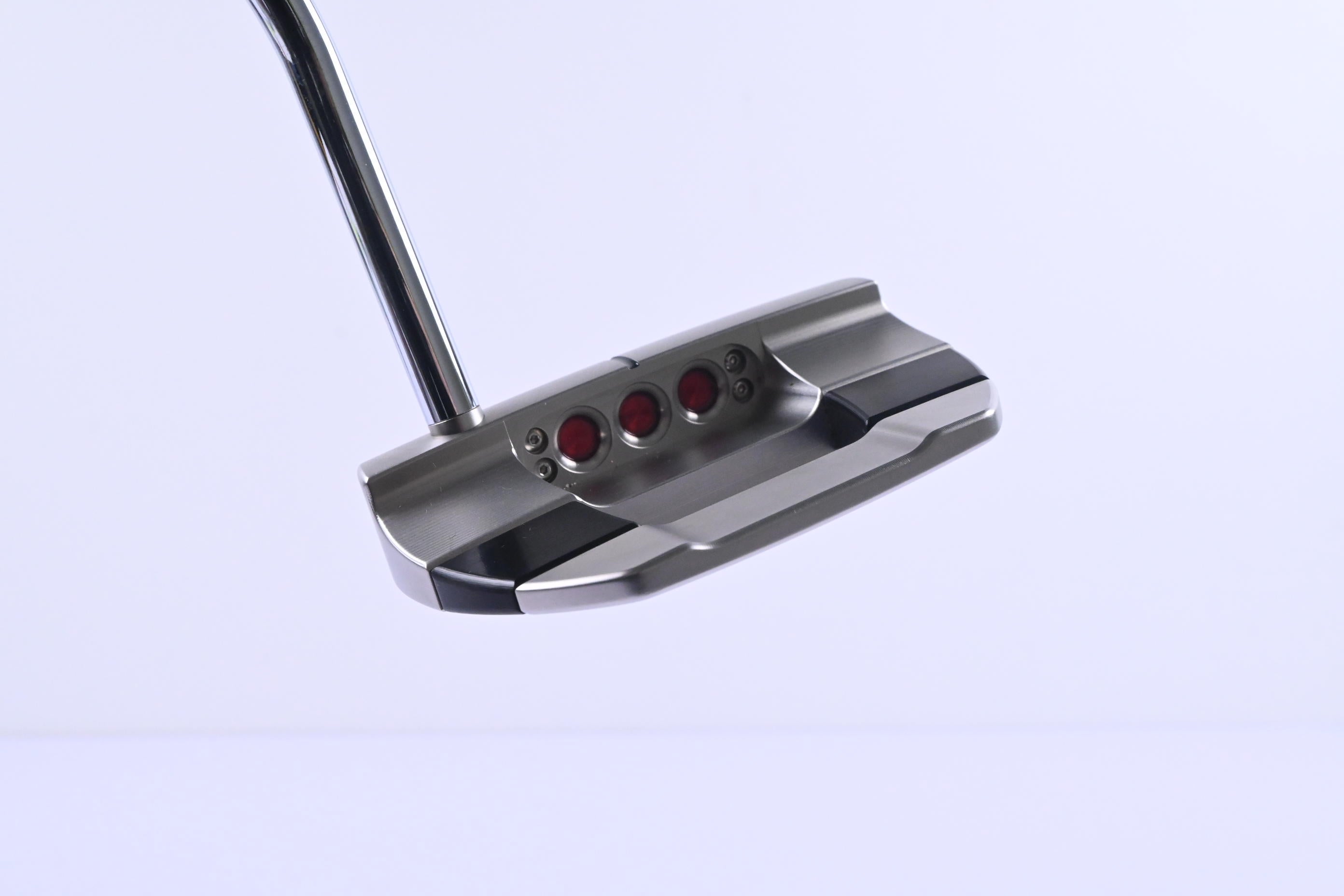 Scotty Cameron 2025 Studio Style fastback Putter / 34 Inch