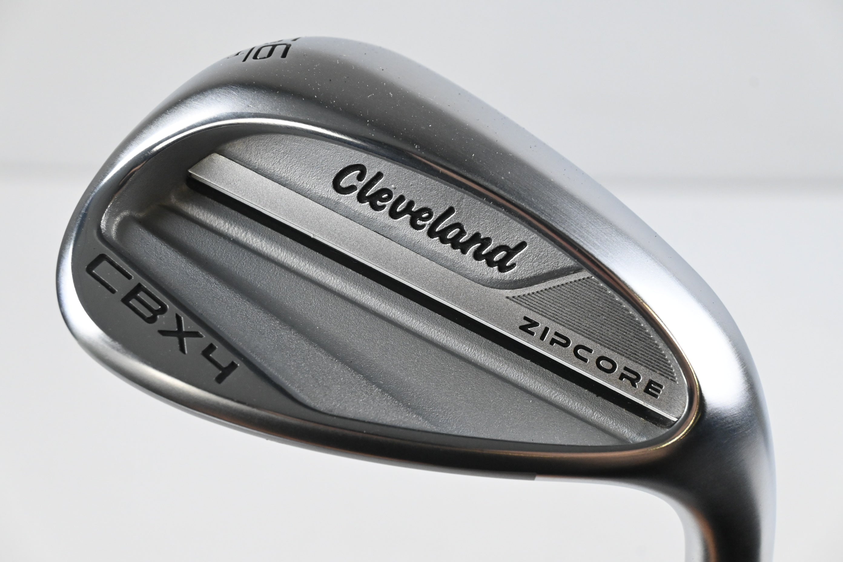 Cleveland CBX 4 Zipcore Sand Wedge / 56 Degree / Wedge Flex UST Recoil Dart 80