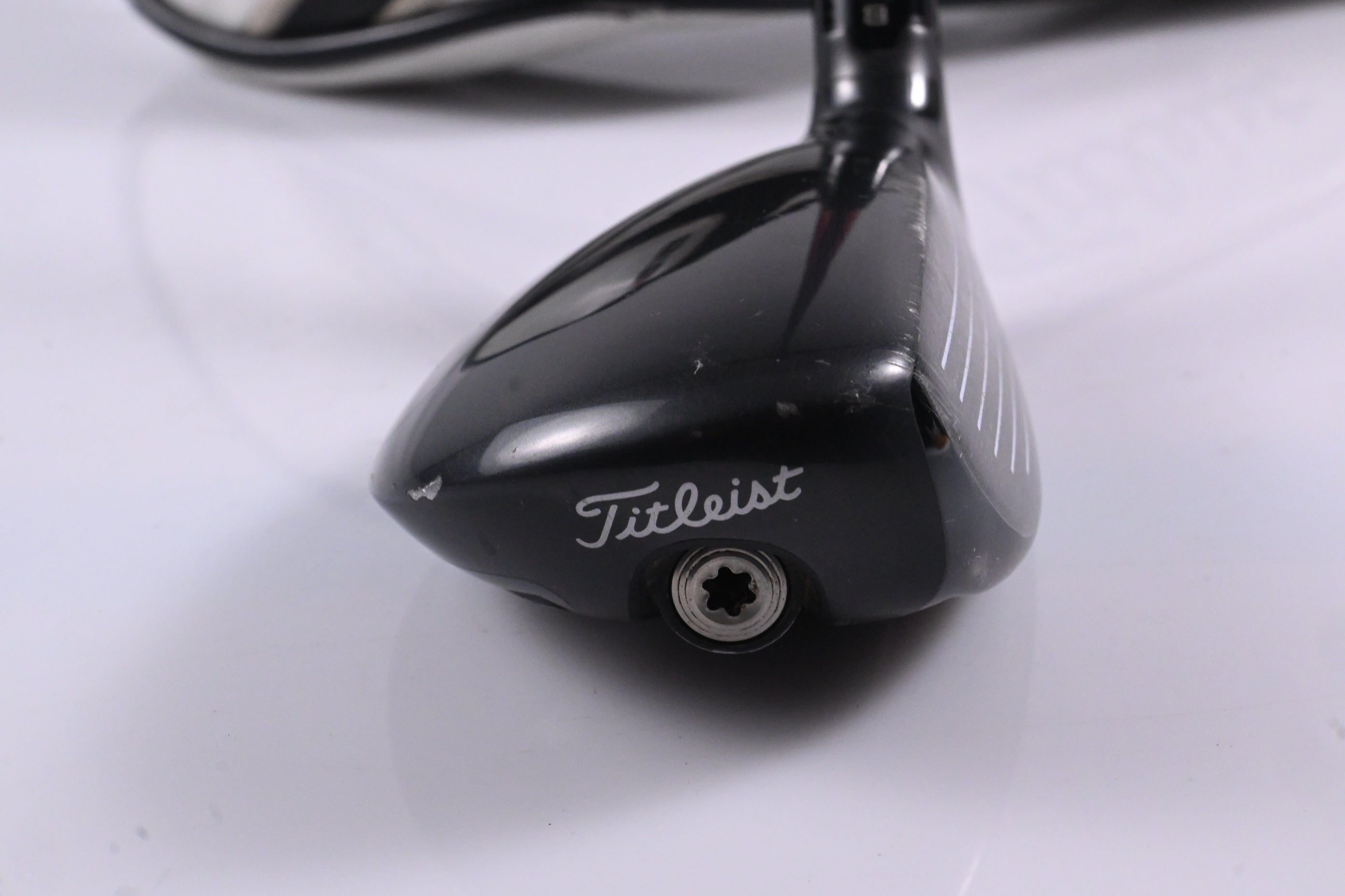 Titleist 818 H1 #3 Hybrid / 19 Degree / Regular Flex Diamana 'ilima 70 Shaft