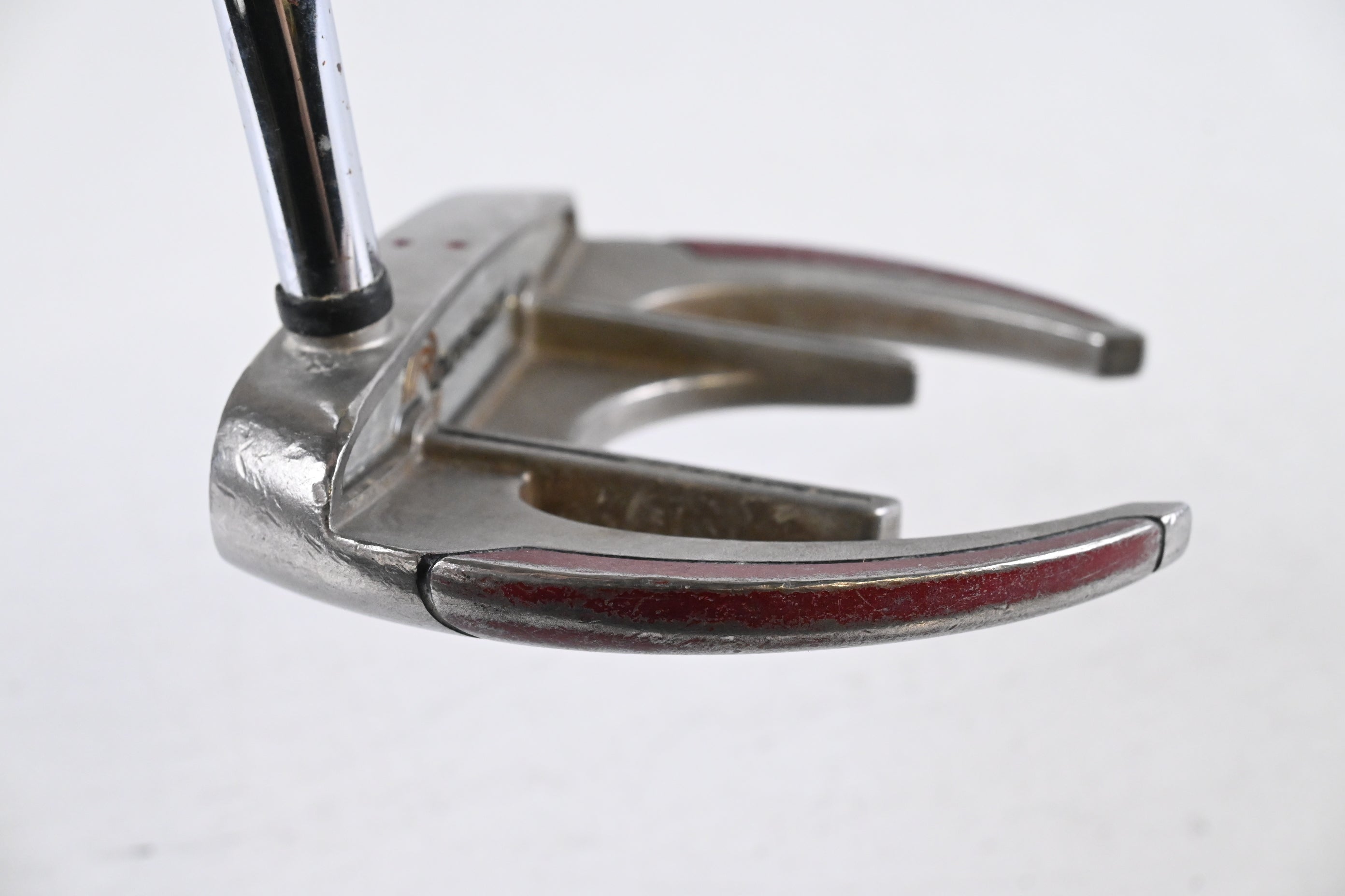 Odyssey White Hot XG SaberTooth Putter / 33 Inch