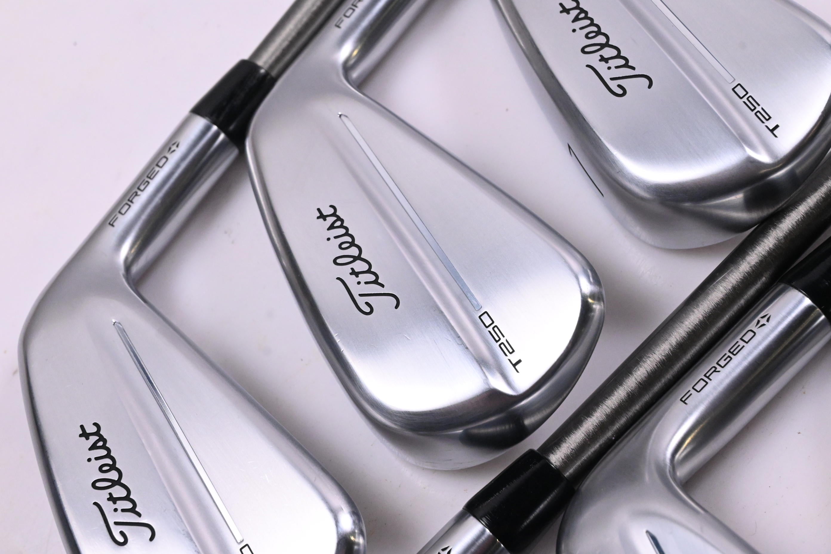 Titleist T250 2025 Iron / 5-PW / Stiff Flex Aerotech 95 Shafts