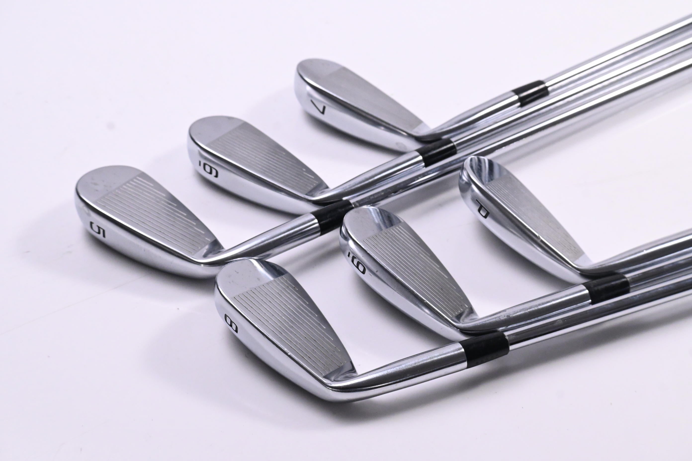 Mizuno JPX 825 Irons / 5-PW / Regular Flex NS Pro 950 GH Steel Shafts
