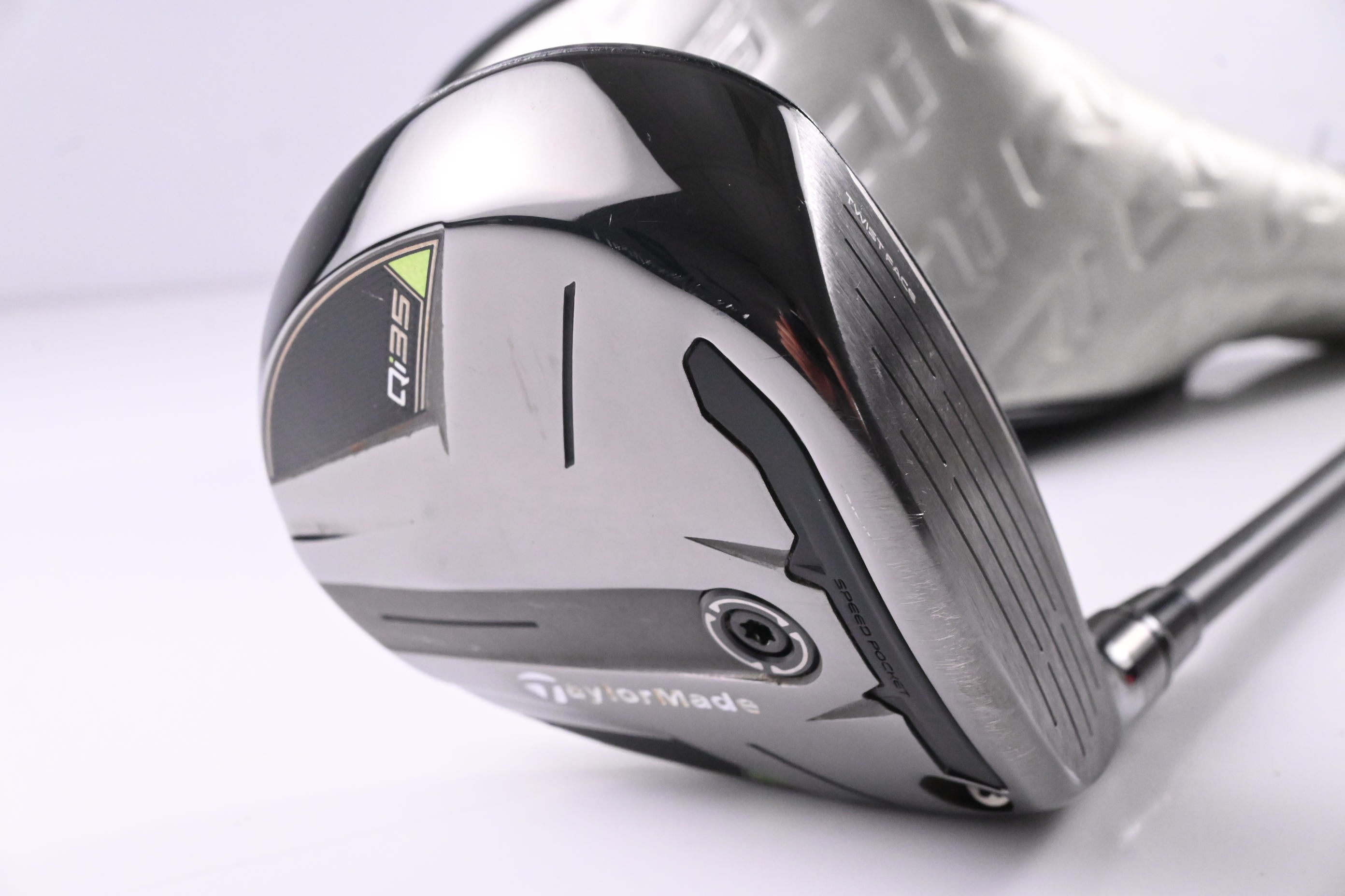 Taylormade Qi35 #3 Wood / 15 Degree / Regular Flex Fujikura Ventus Blue 5 Shaft
