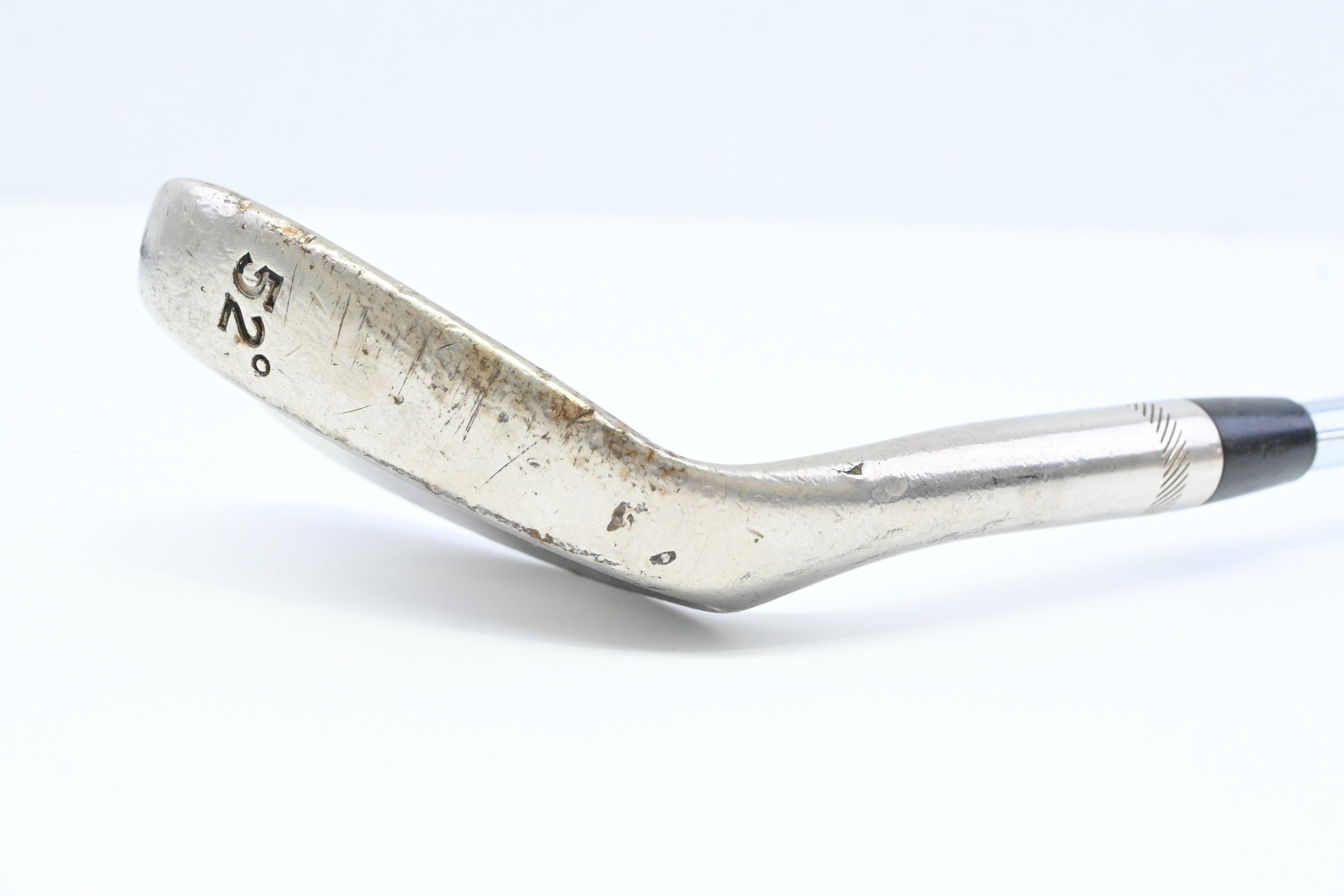 Titleist Vokey Design Gap Wedge / 52 Degree / Wedge Flex Dynamic Gold Shaft