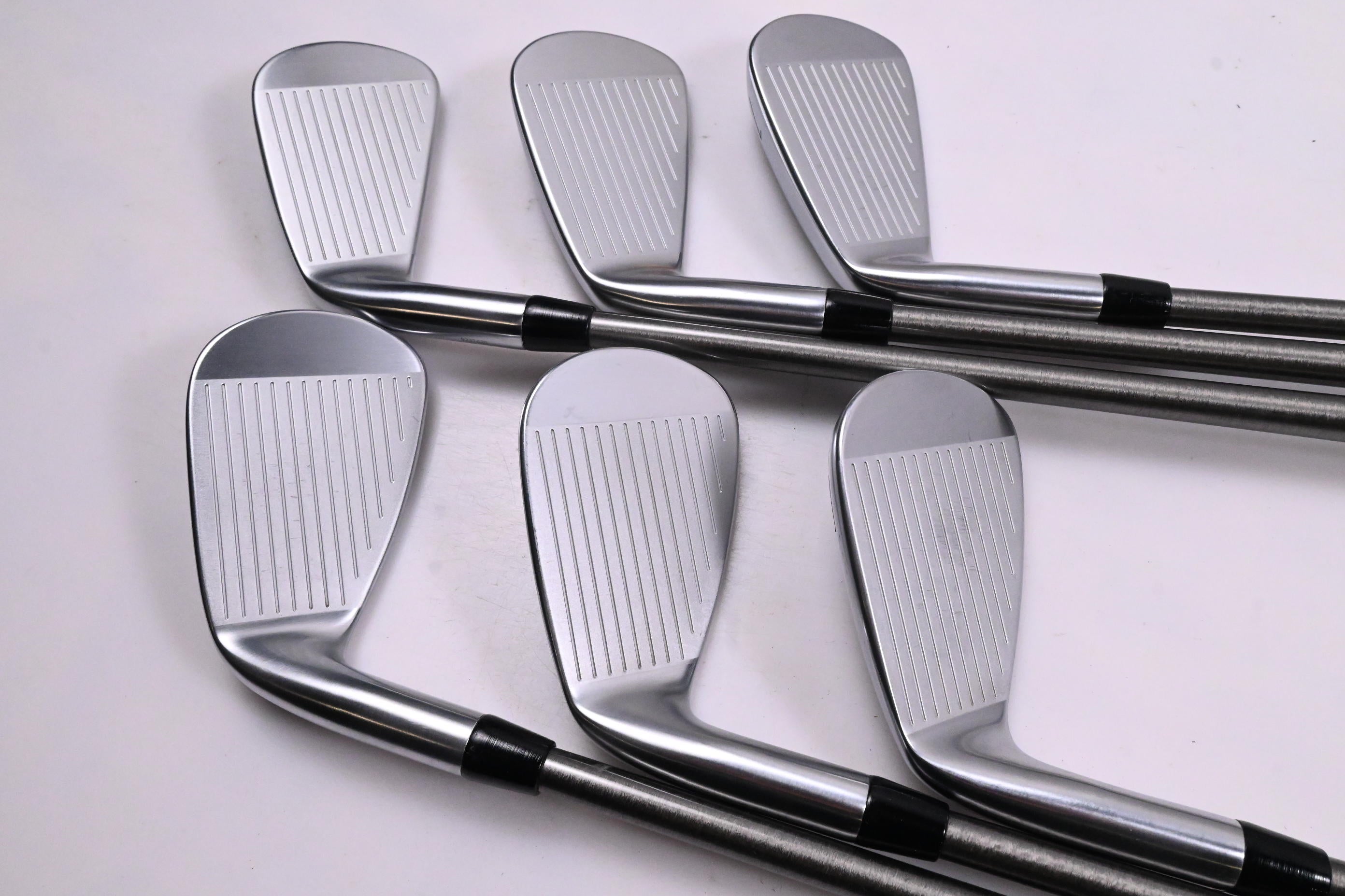Titleist T250 2025 Iron / 5-PW / Stiff Flex Aerotech 95 Shafts
