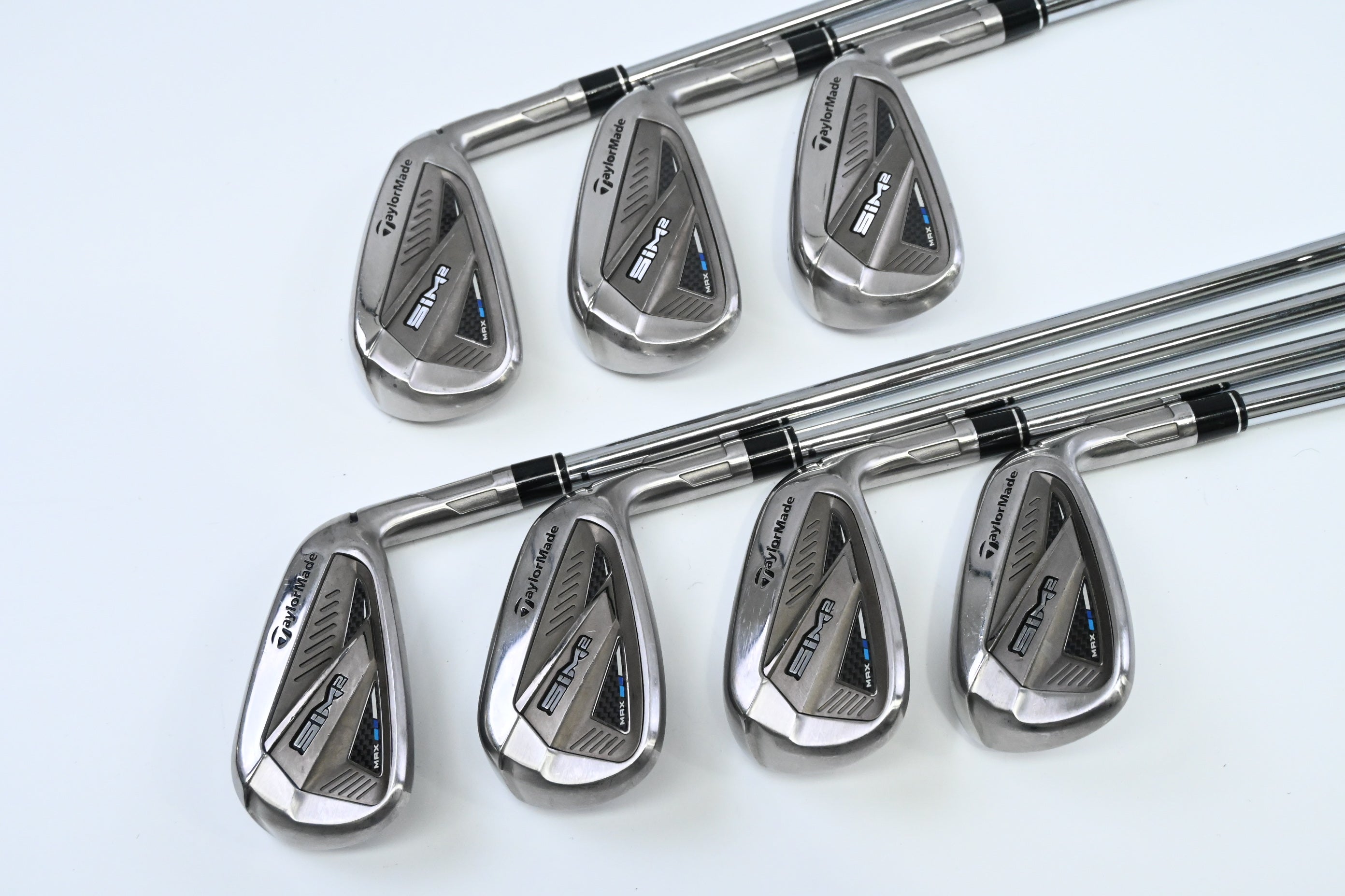 Taylormade SIM2 Max Irons / 4-PW / Regular Flex KBS Max MT 85 Shafts