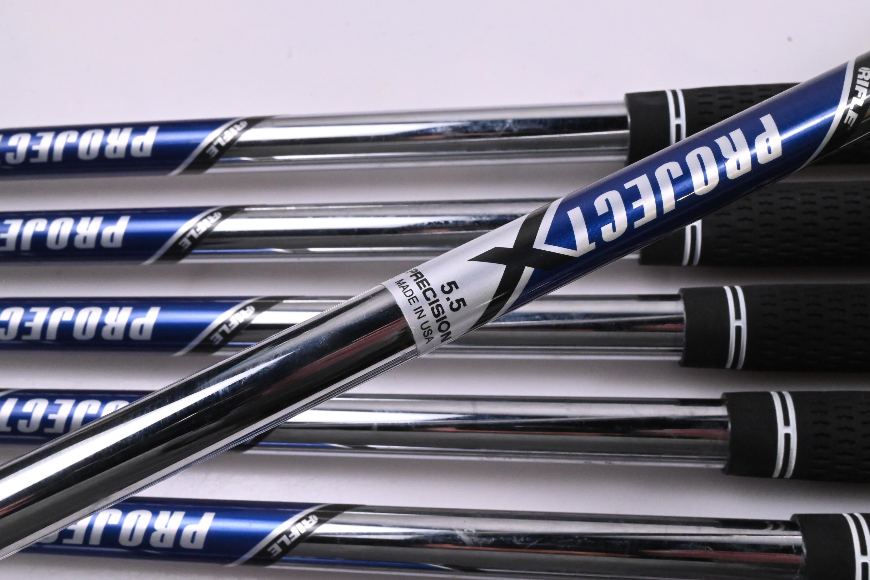 Mizuno M-15 Irons / 4-PW+GW / Regular Flex Project X Rifle 5.5 Shafts