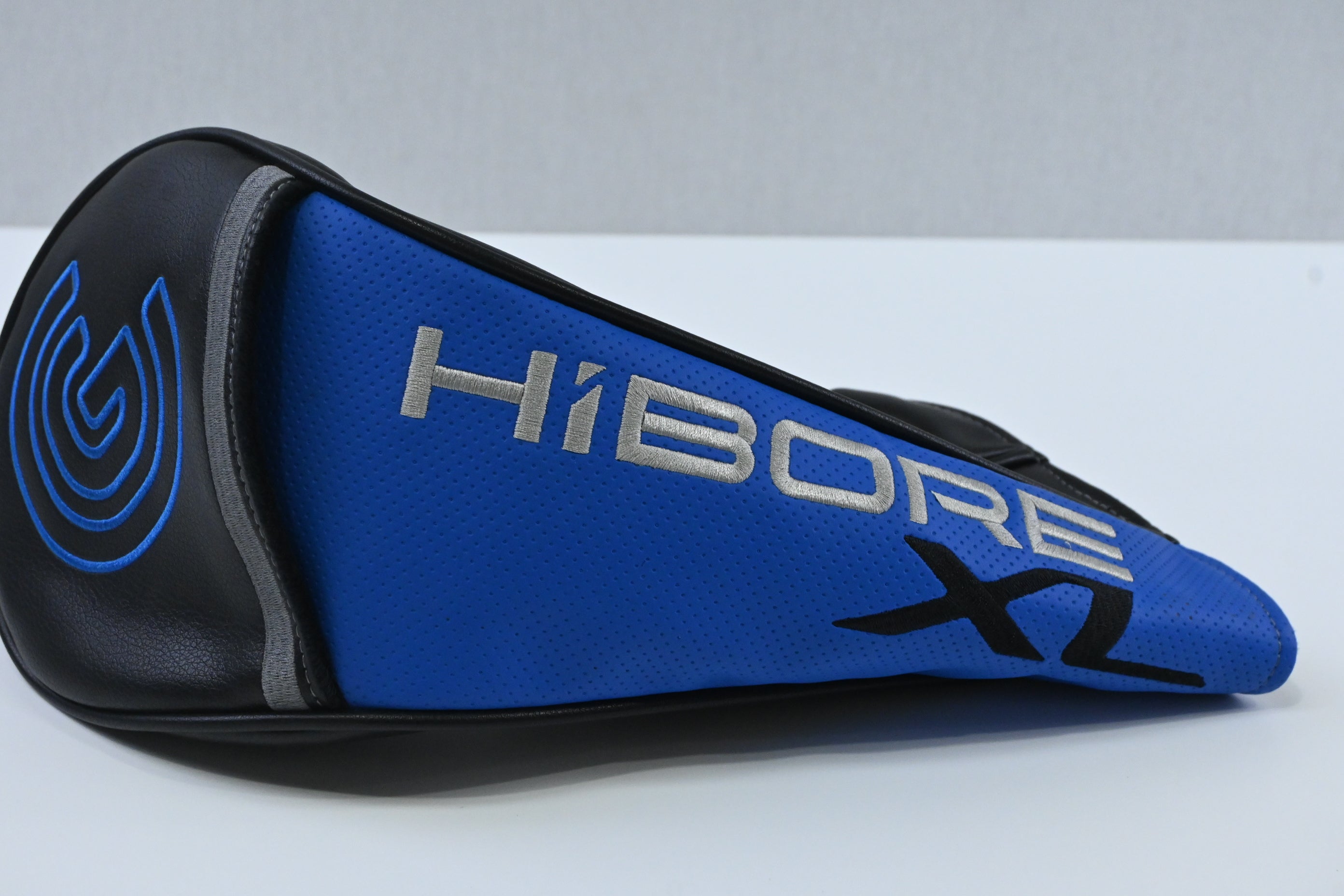 Cleveland HiBore XL Lite Driver / 9-12 Degree / Stiff Flex Tensei AV Blue 55
