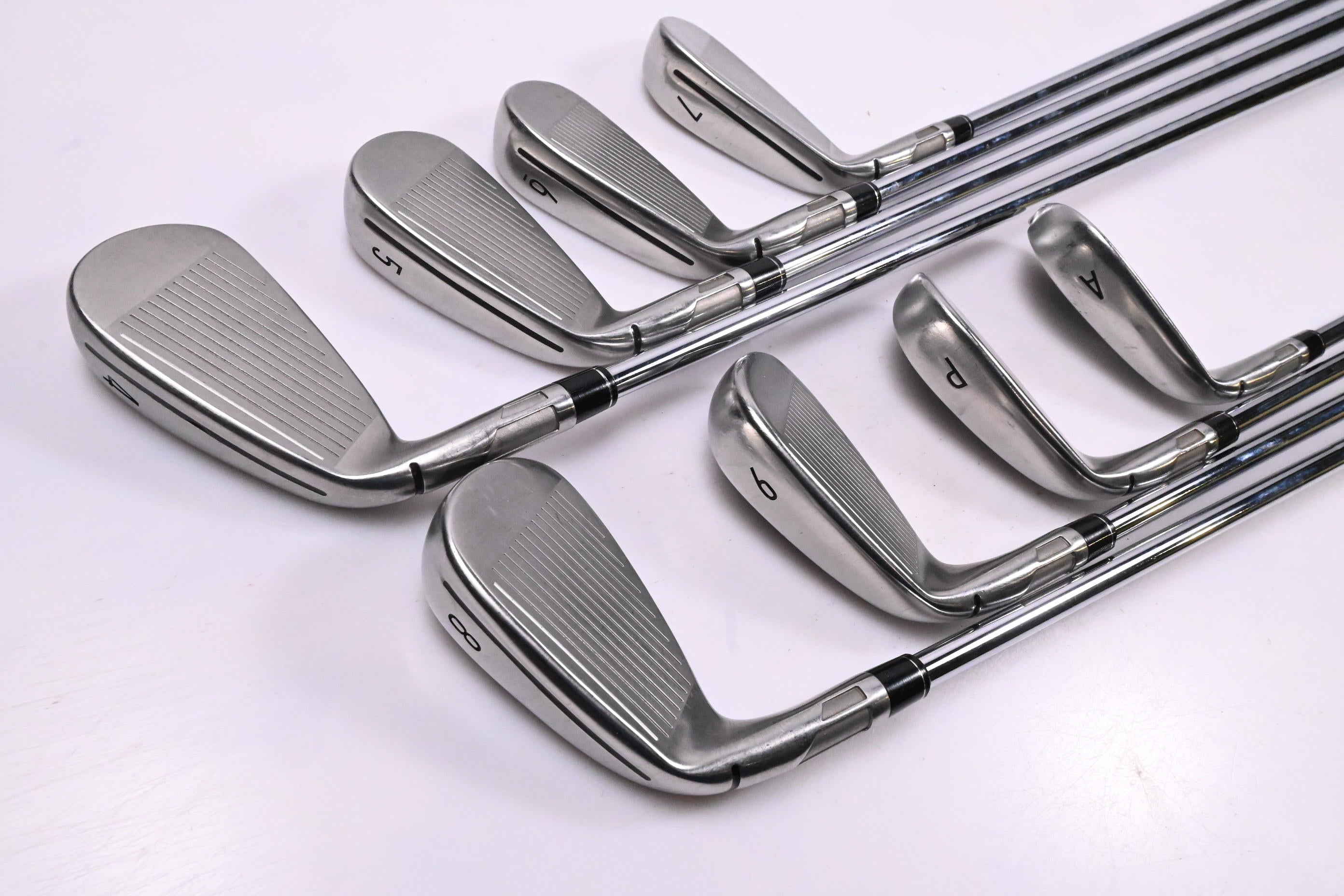 Taylormade Stealth Irons / 4-PW+GW / Regular Flex KBS MAX MT 85 Shafts