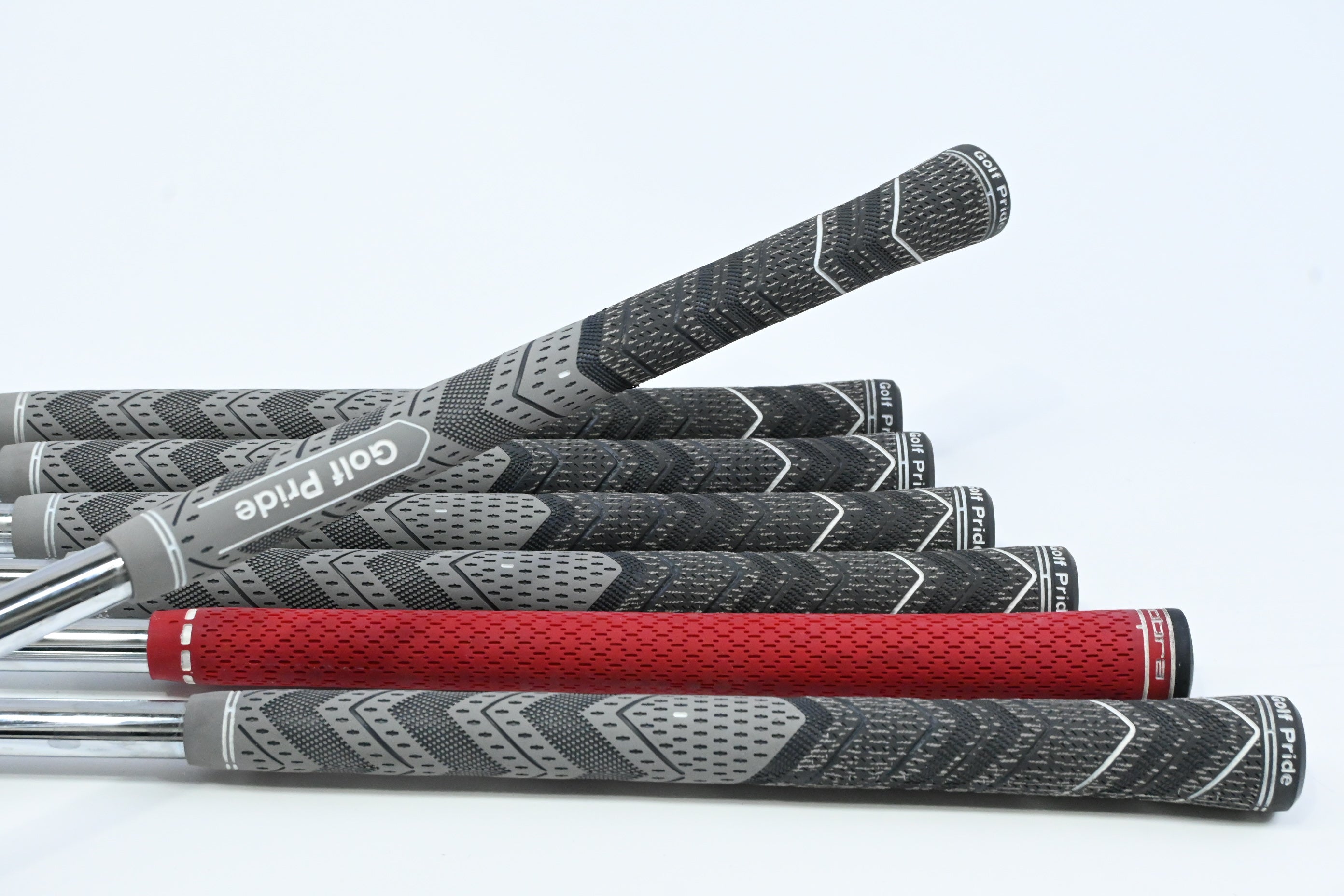 Cobra AMP Cell Irons / 4-PW / Regular Flex Dynalite 90 Shafts