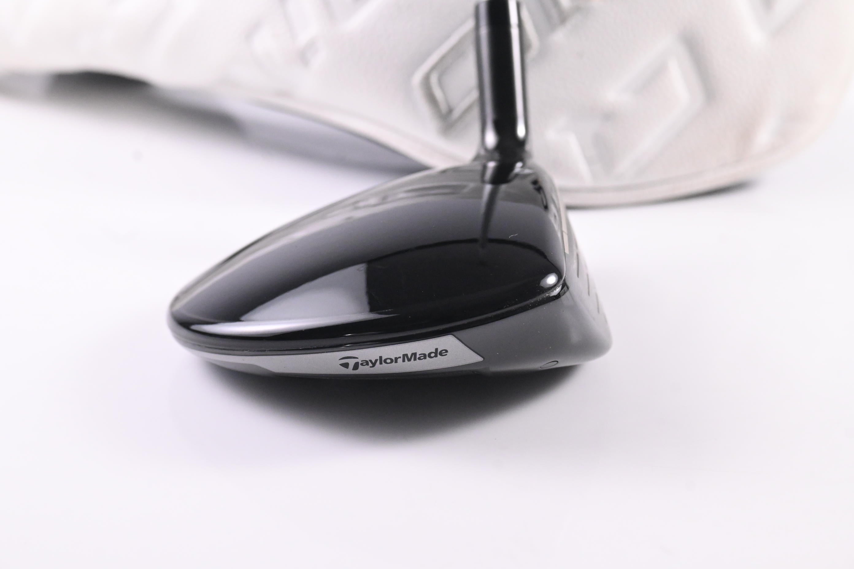 Ladies Taylormade Qi10 Max #5 Wood / 19 Degree / Ladies Flex Fujikura Speeder NX