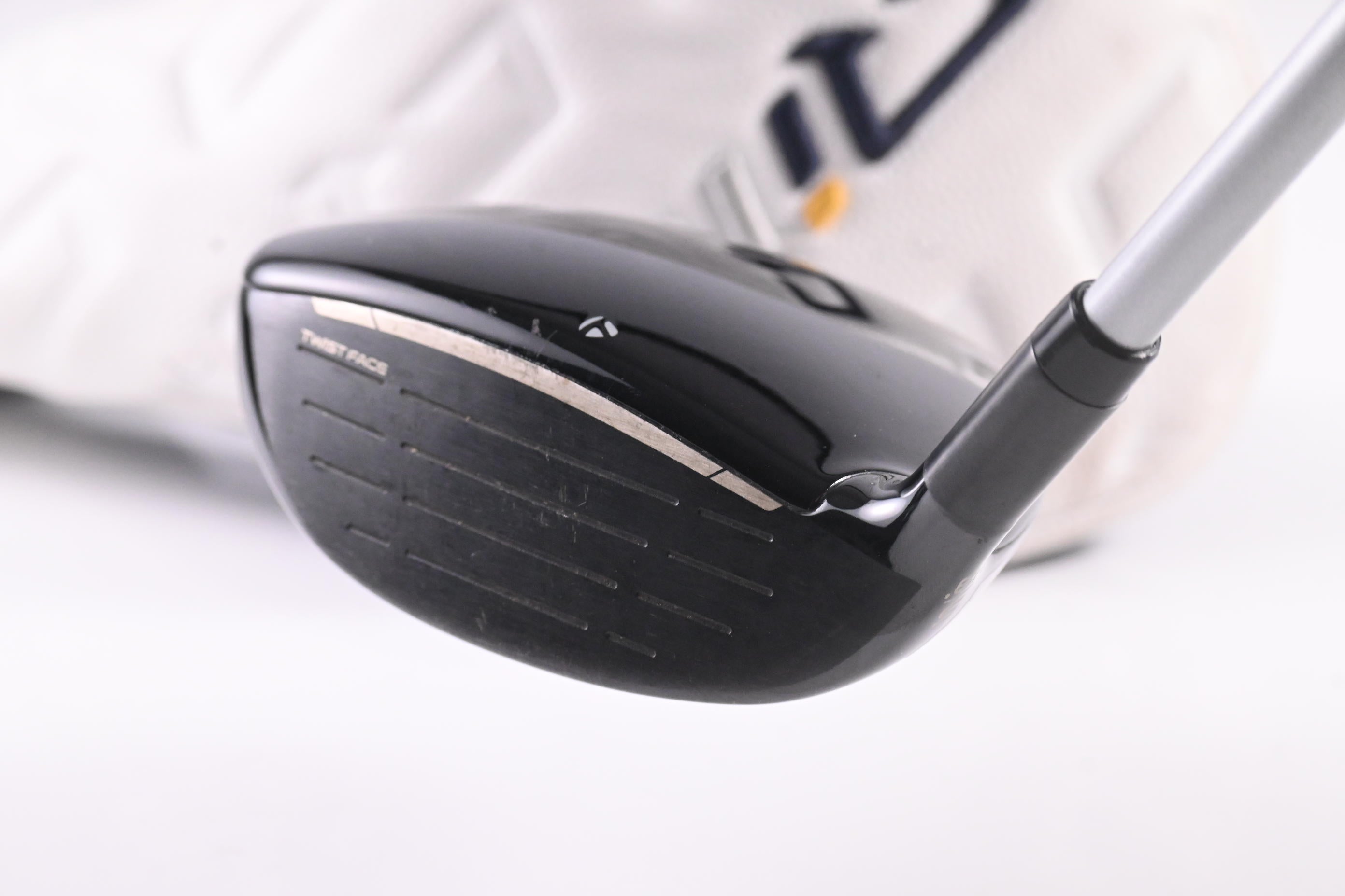 Ladies Taylormade Qi10 Max #5 Wood / 19 Degree / Ladies Flex Fujikura Speeder NX
