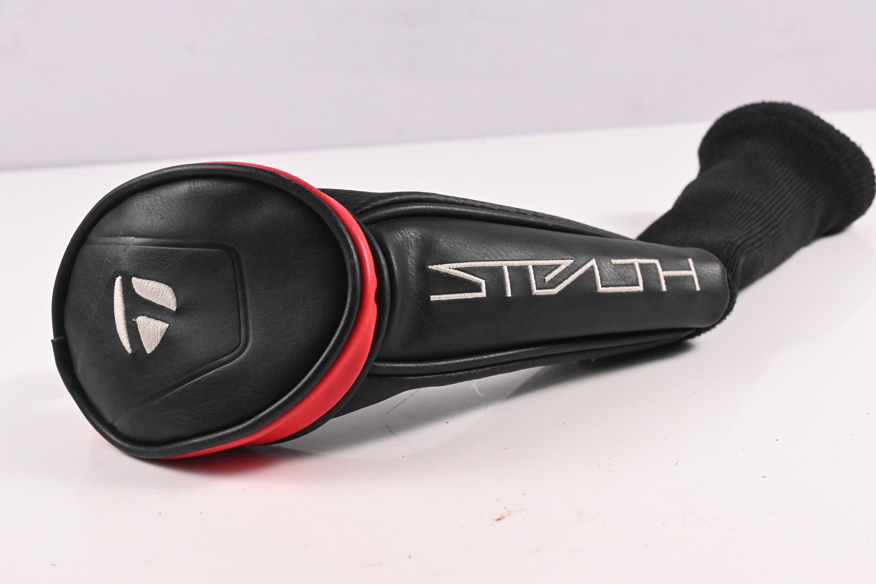 Taylormade Stealth #4 Hybrid / 22 Degree / Stiff Flex Fujikura Ventus Red 7 Shaft