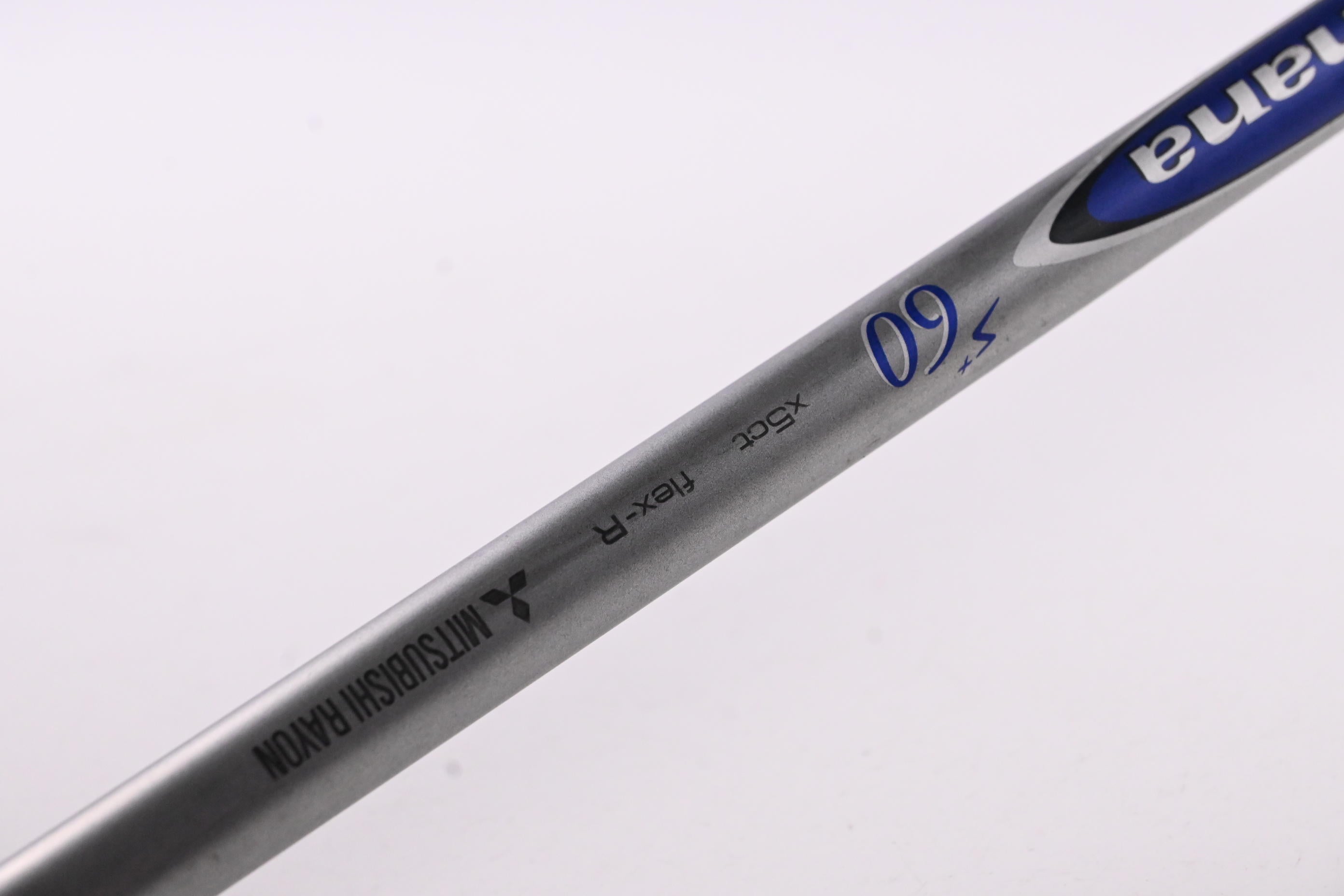 Titleist 915 D2 Driver / 12 Degree / Regular Flex Diamana Blue S+ 60 Shaft