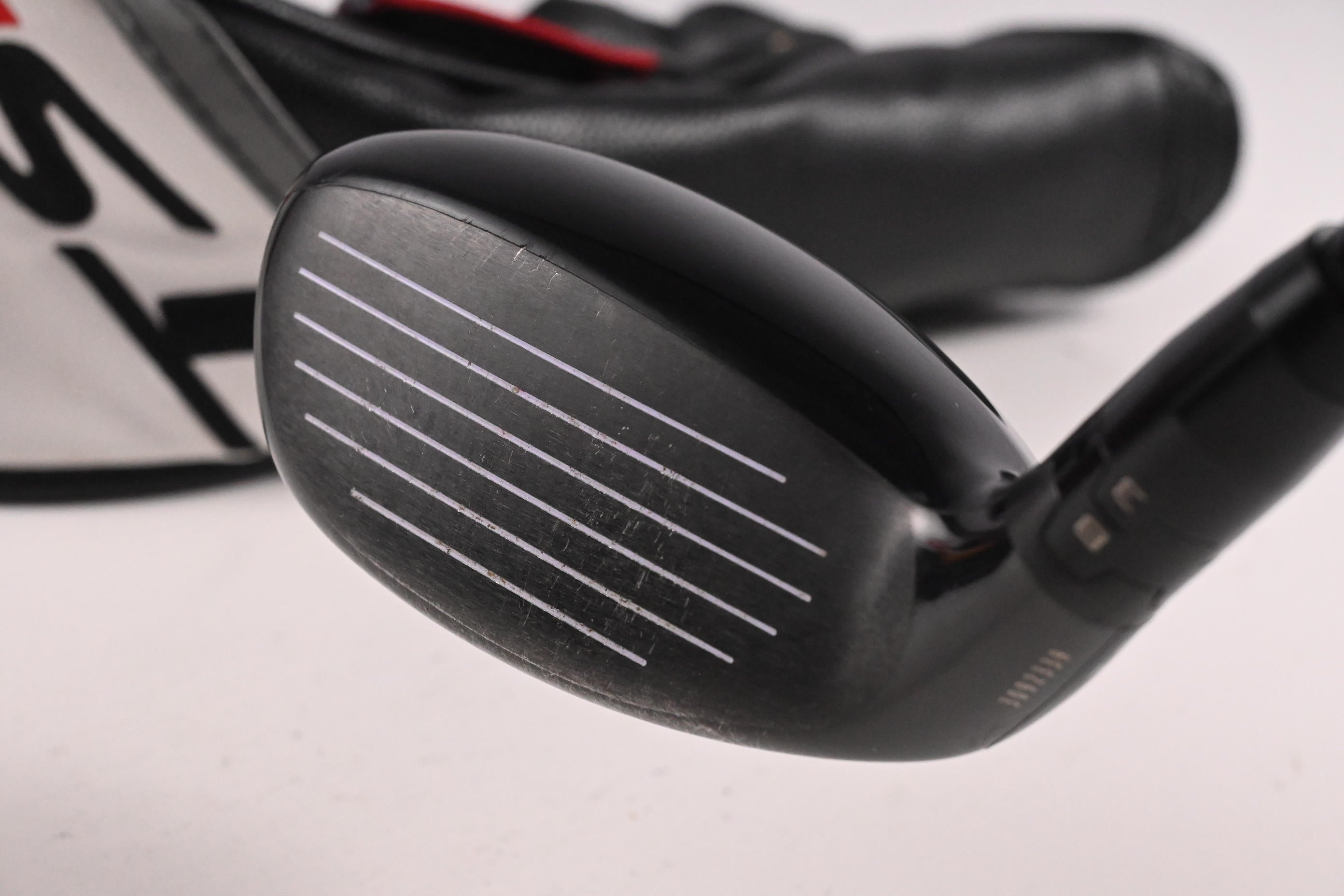 Titleist TSR3 #4 Hybrid / 21 Degree / Stiff Flex Fujikura Ventus Red 7 Shaft