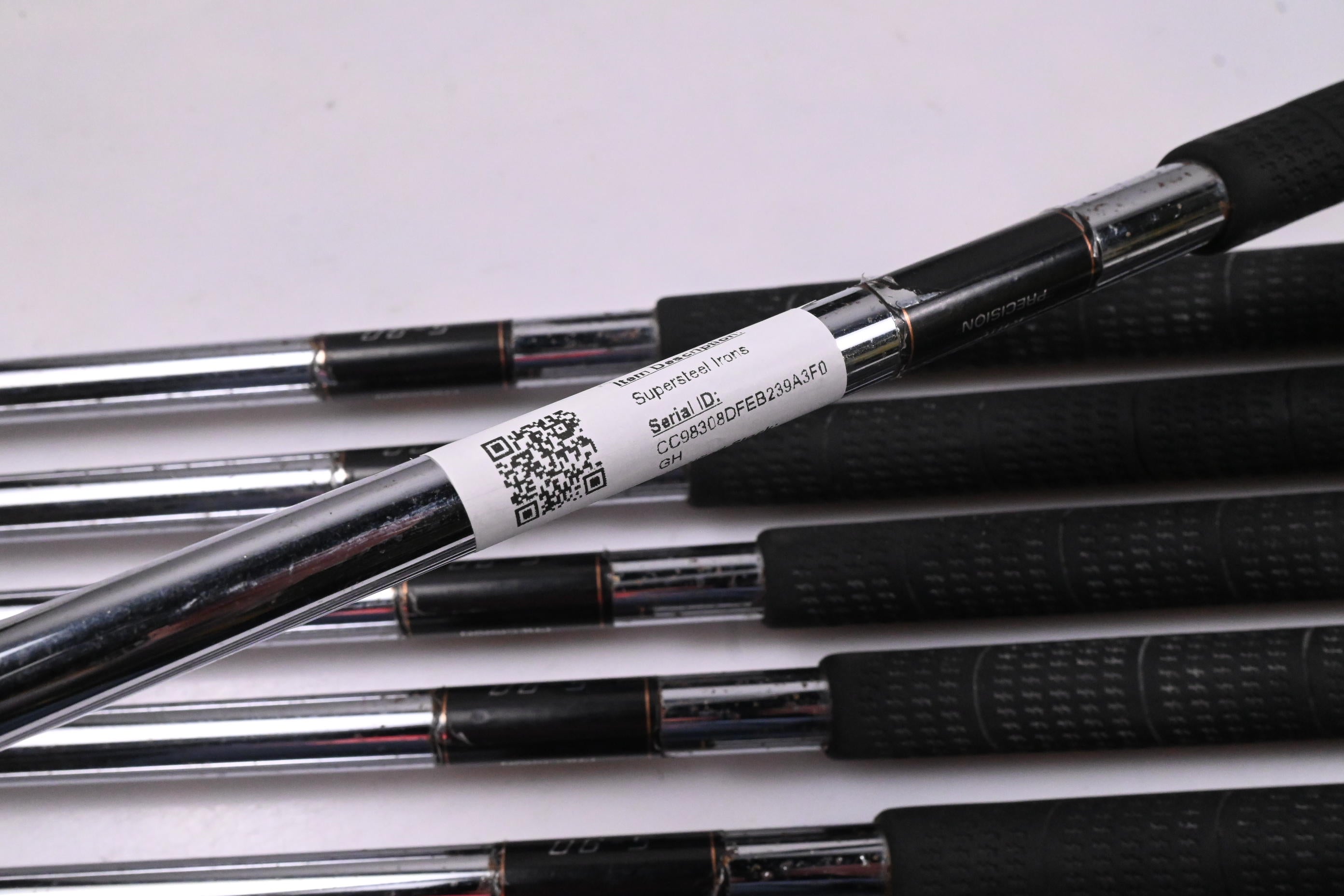 Taylormade Supersteel Irons / 3-PW+SW / Stiff Flex Taylormade 90 Shafts