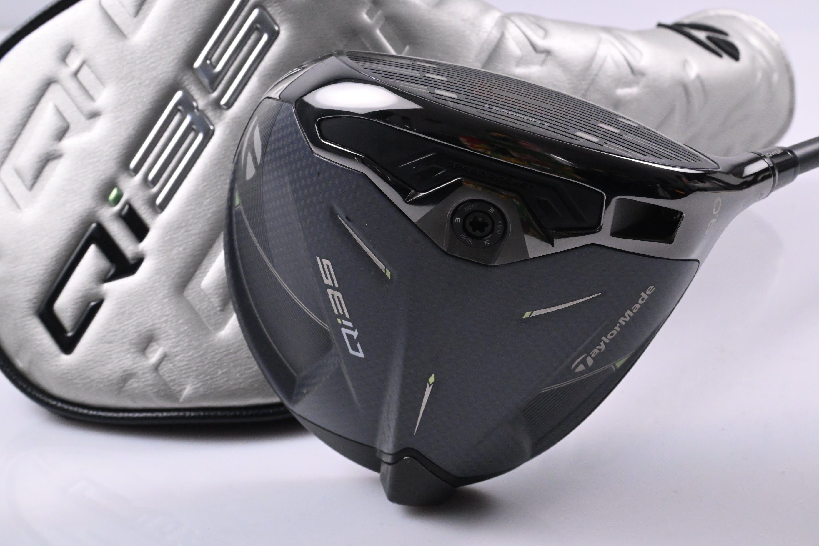Taylormade Qi35 Driver / 9 Degree / X-Flex Kai'li Blue CB Darkwave 60 Shaft