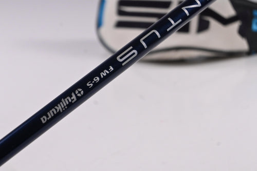 Taylormade SIM2 Max #5 Wood / 18 Degree / Stiff Flex Ventus Blue 6 Shaft