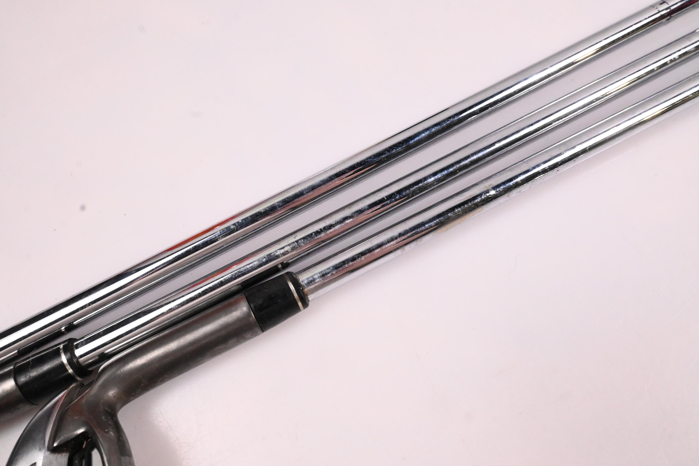 Taylormade Speedblade Irons / 4-PW / Regular Flex Speedblade Shafts
