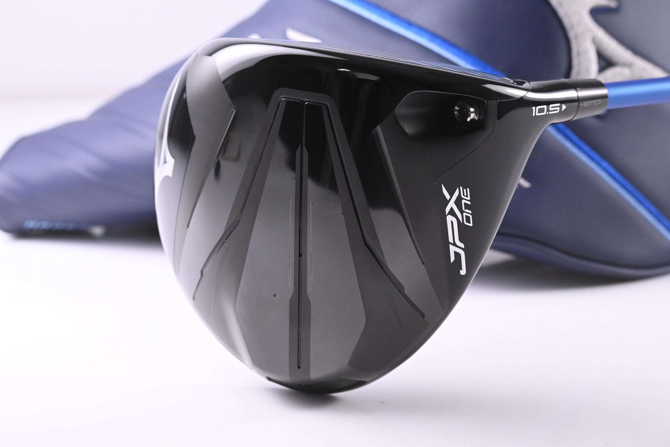 Mizuno JPX One Driver / 10.5 Degree / Regular Flex Denali Frost Blue 50 Shaft