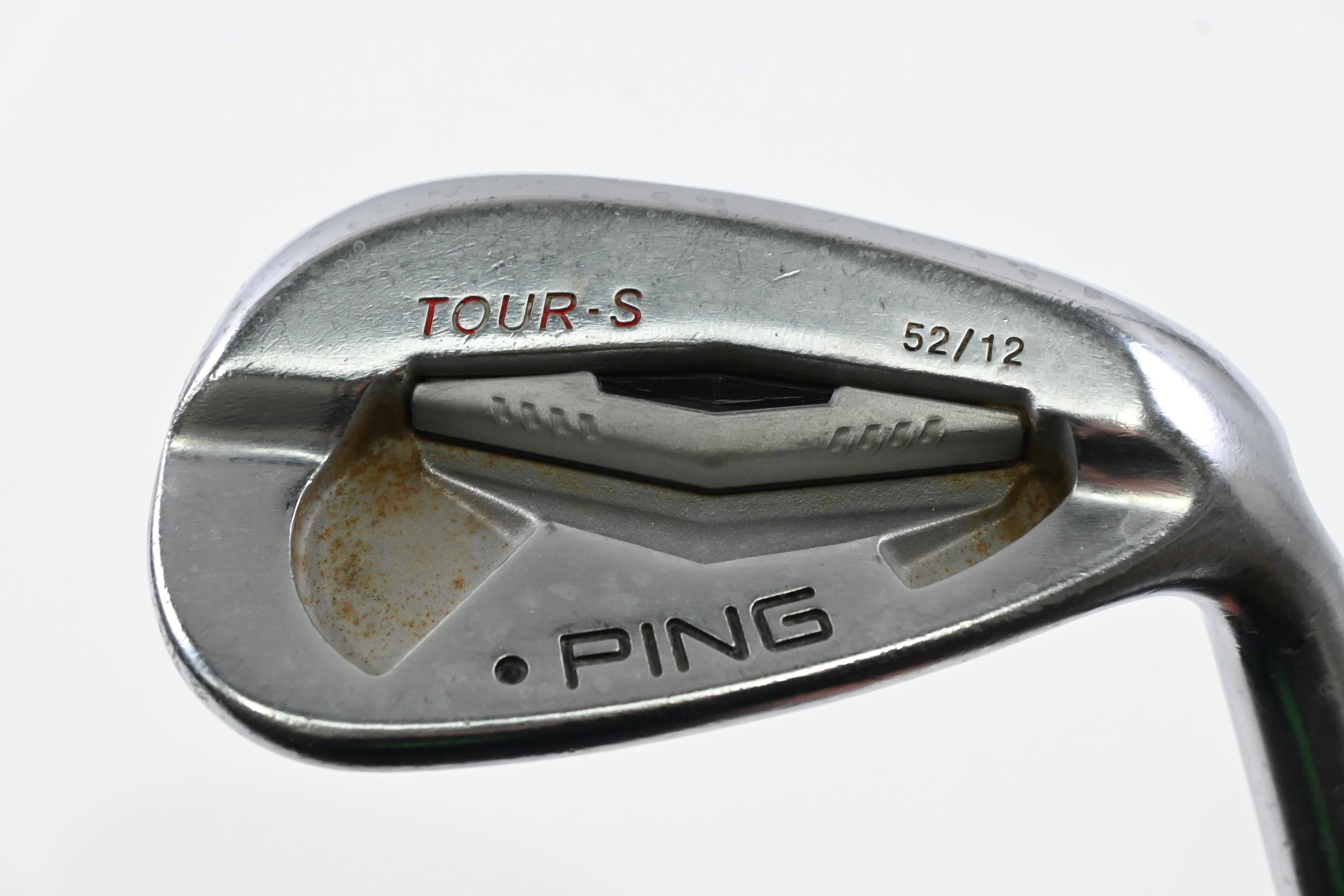Ping Tour-S Gap Wedge / 52 Degree / Black Dot / Stiff Flex Dynamic Gold S300
