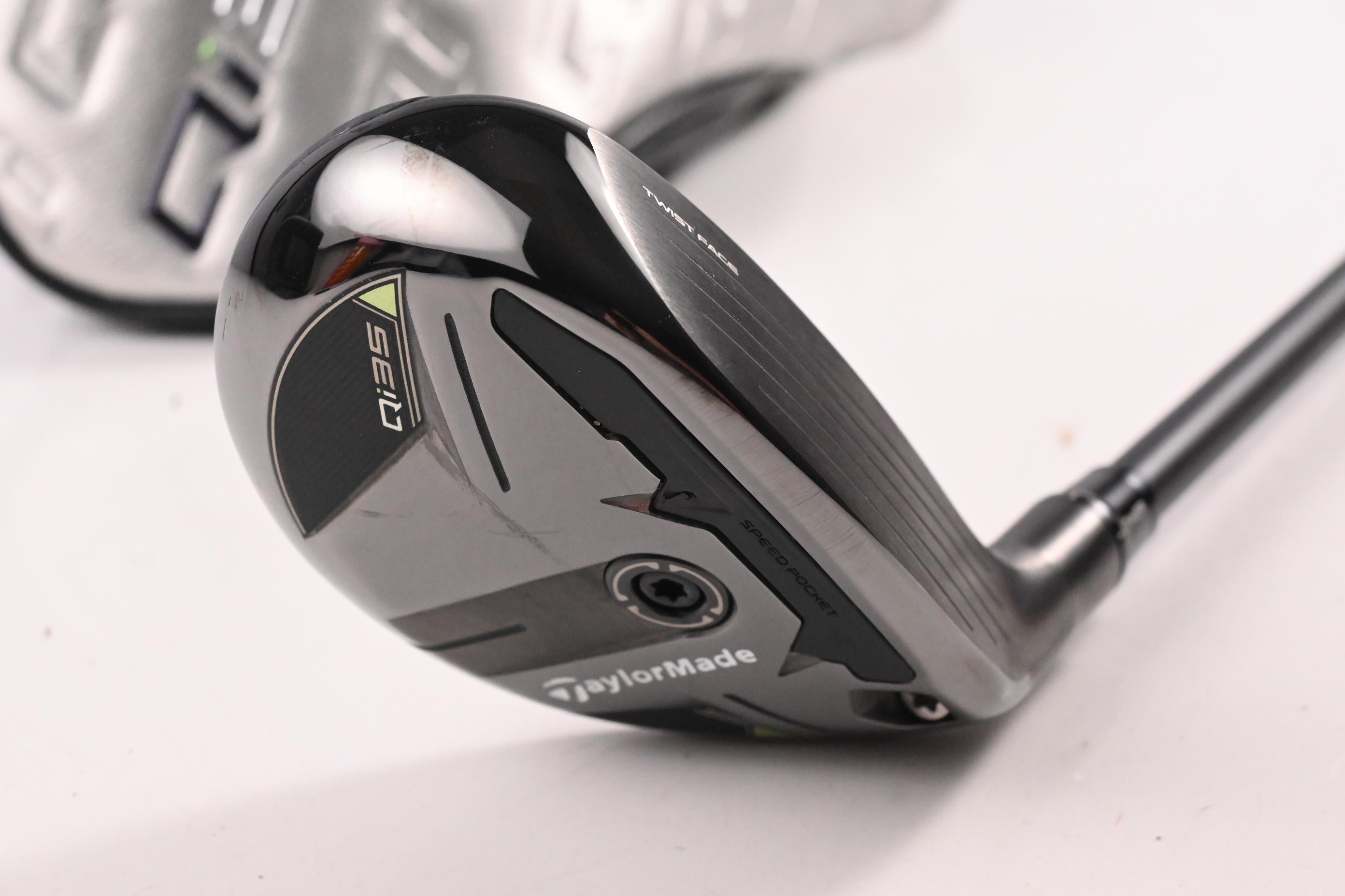 Taylormade Qi35 #4 Hybrid / 22 Degree / Stiff Flex Fujikura Ventus Blue '25 7
