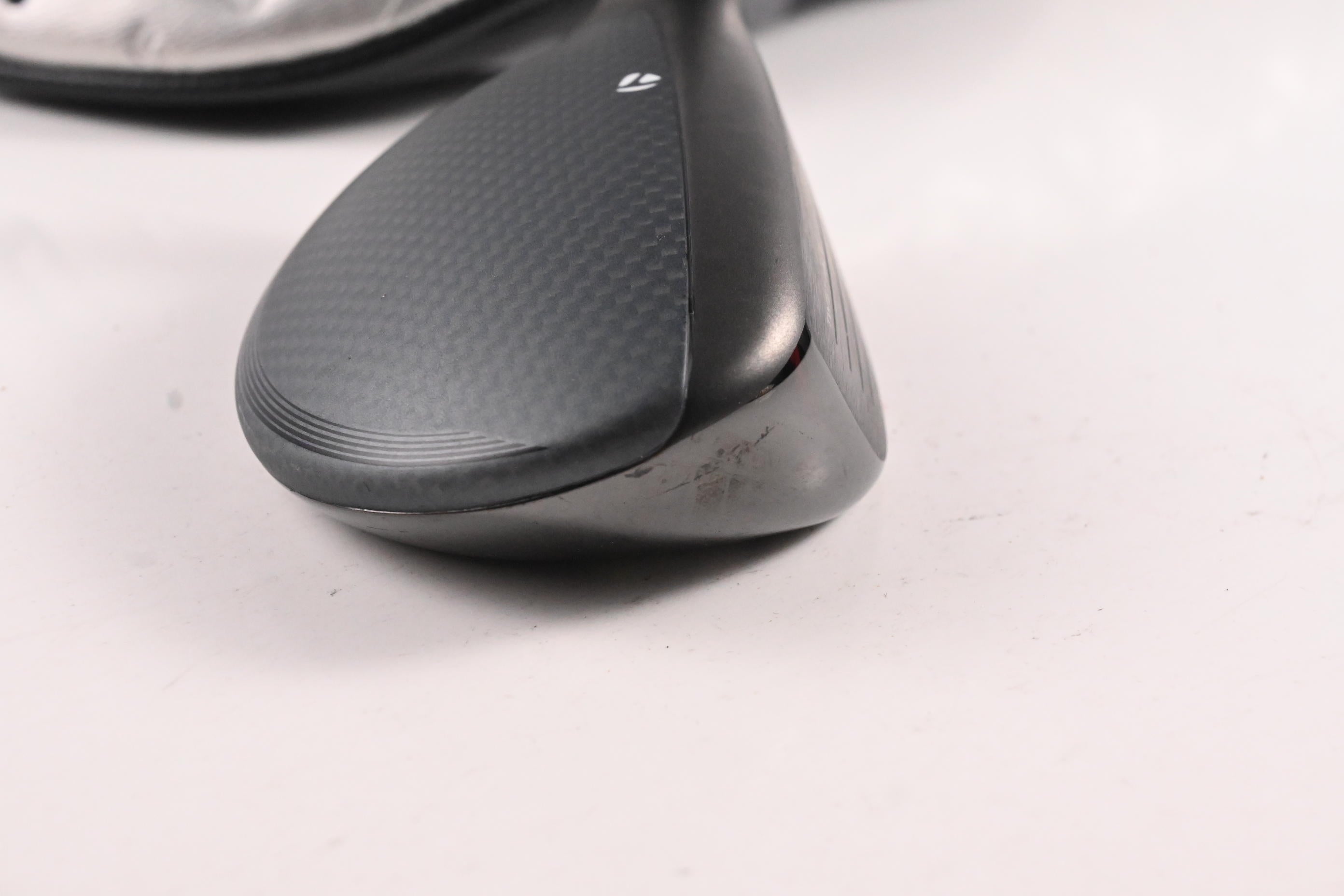 Taylormade Qi35 #4 Hybrid / 22 Degree / Stiff Flex Fujikura Ventus Blue '25 7