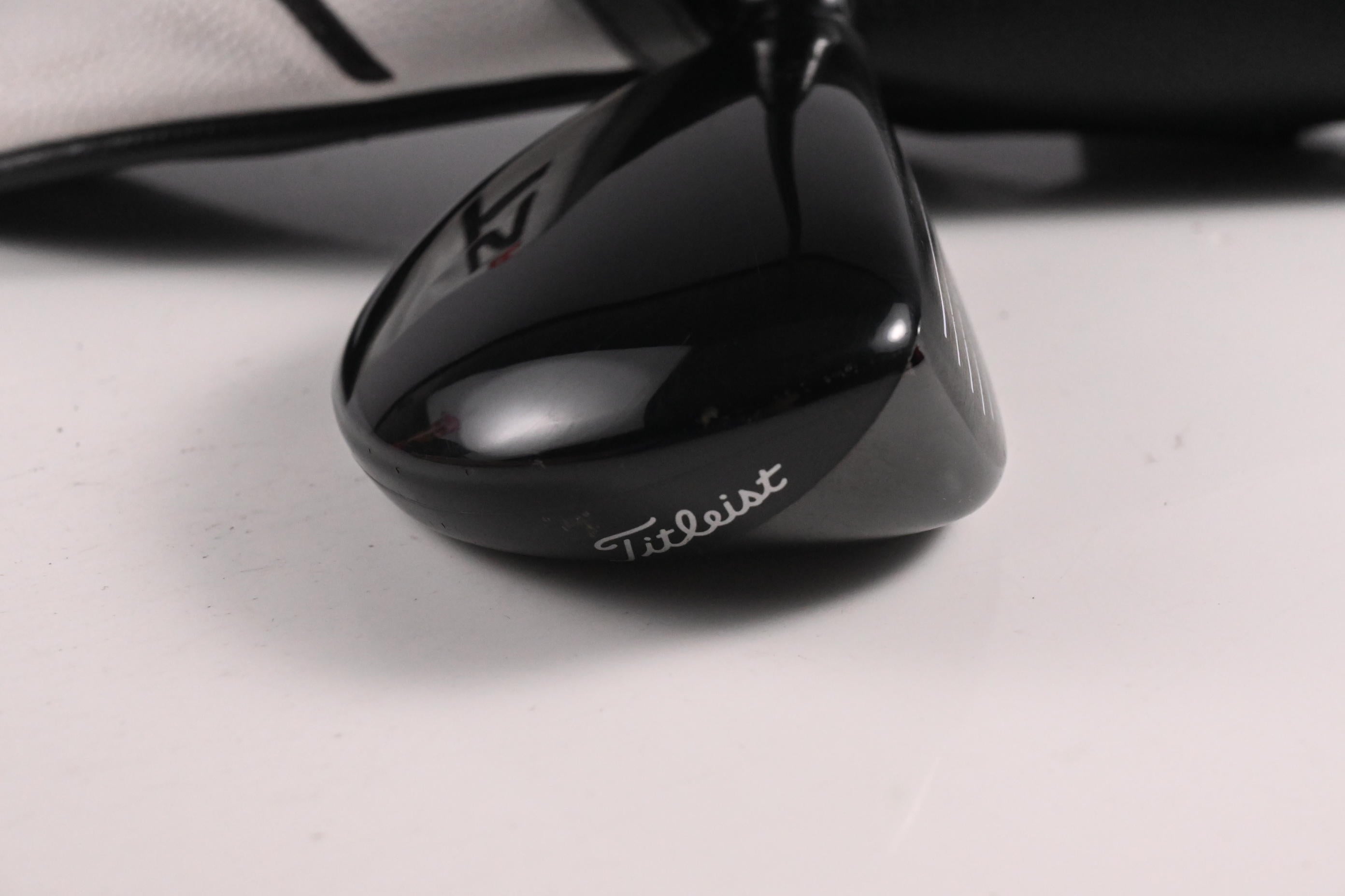 Titleist TSR2 #4 Hybrid / 21 Degree / Stiff Flex HZRDUS Black 80 Shaft