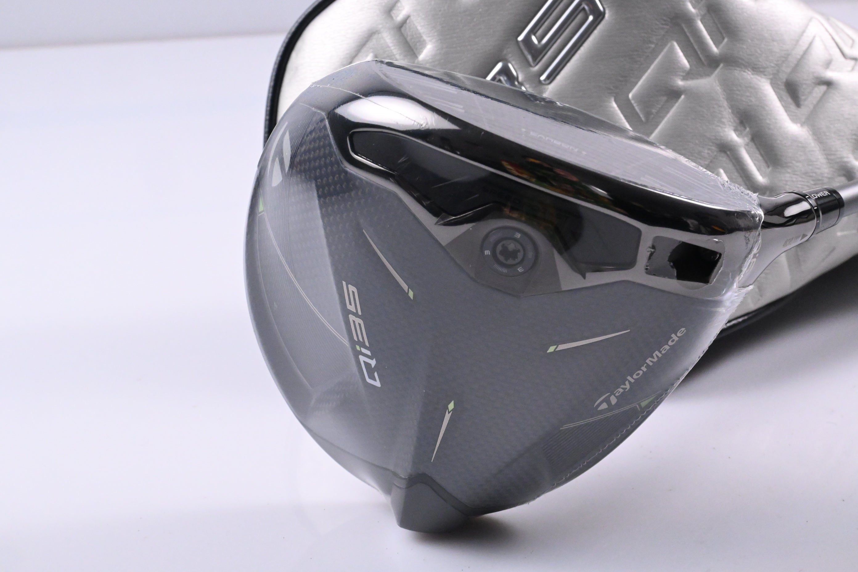 Taylormade Qi35 Driver / 9 Degree / Regular Flex AirSpeeder 50 Shaft