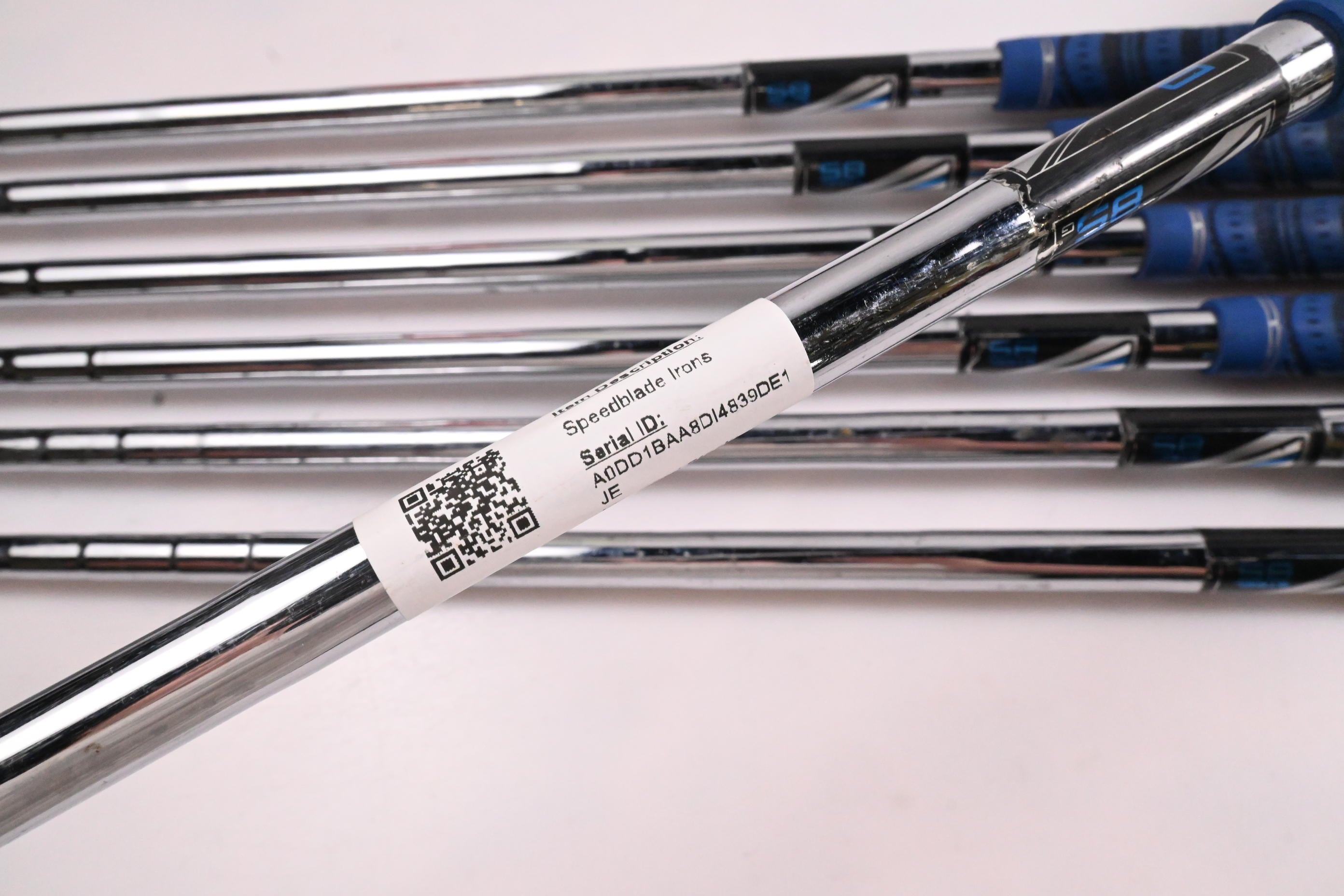 Taylormade Speedblade Irons / 4-PW / Regular Flex Speedblade Shafts