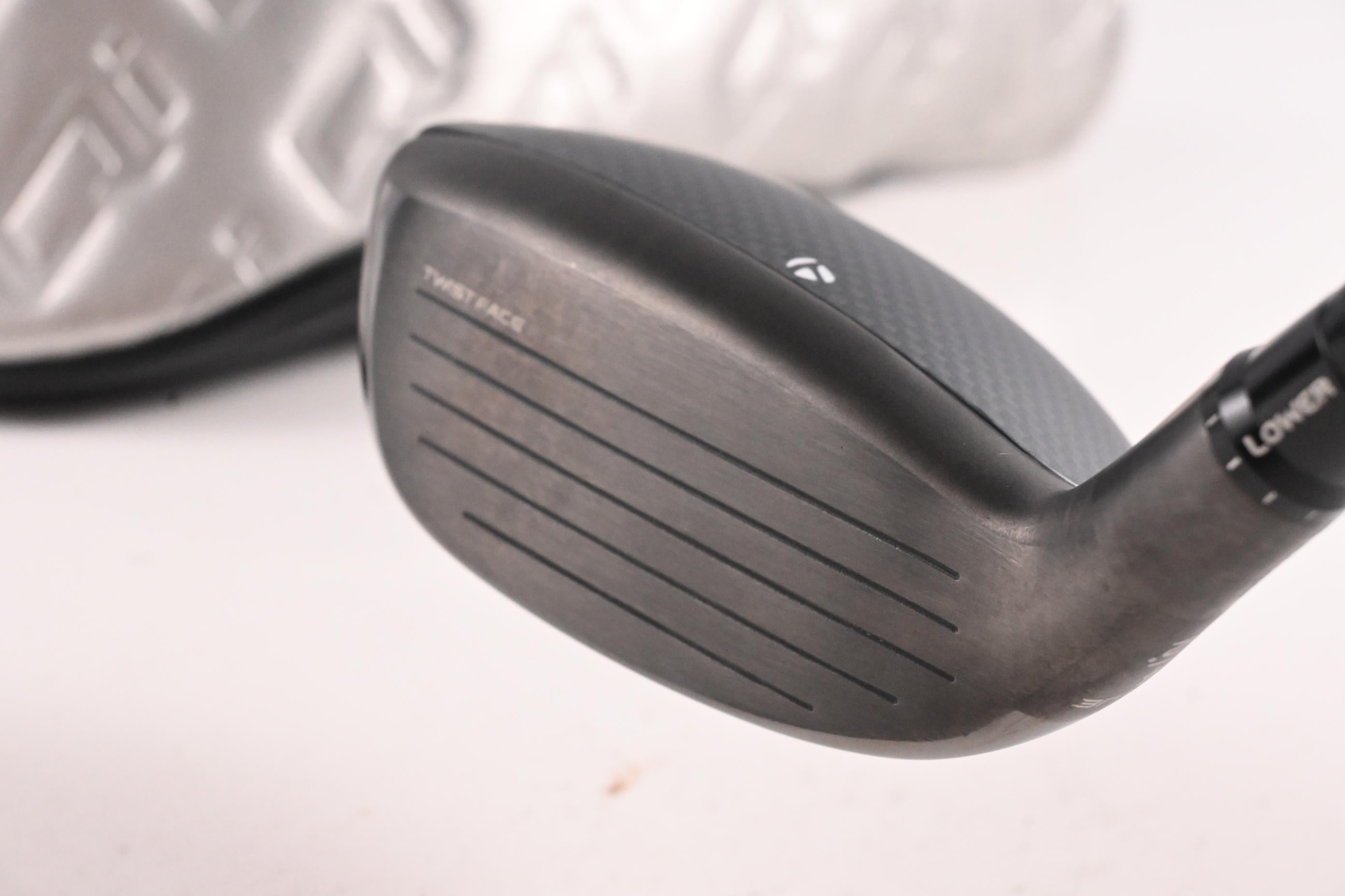 Taylormade Qi35 #4 Hybrid / 22 Degree / Stiff Flex Fujikura Ventus Blue '25 7