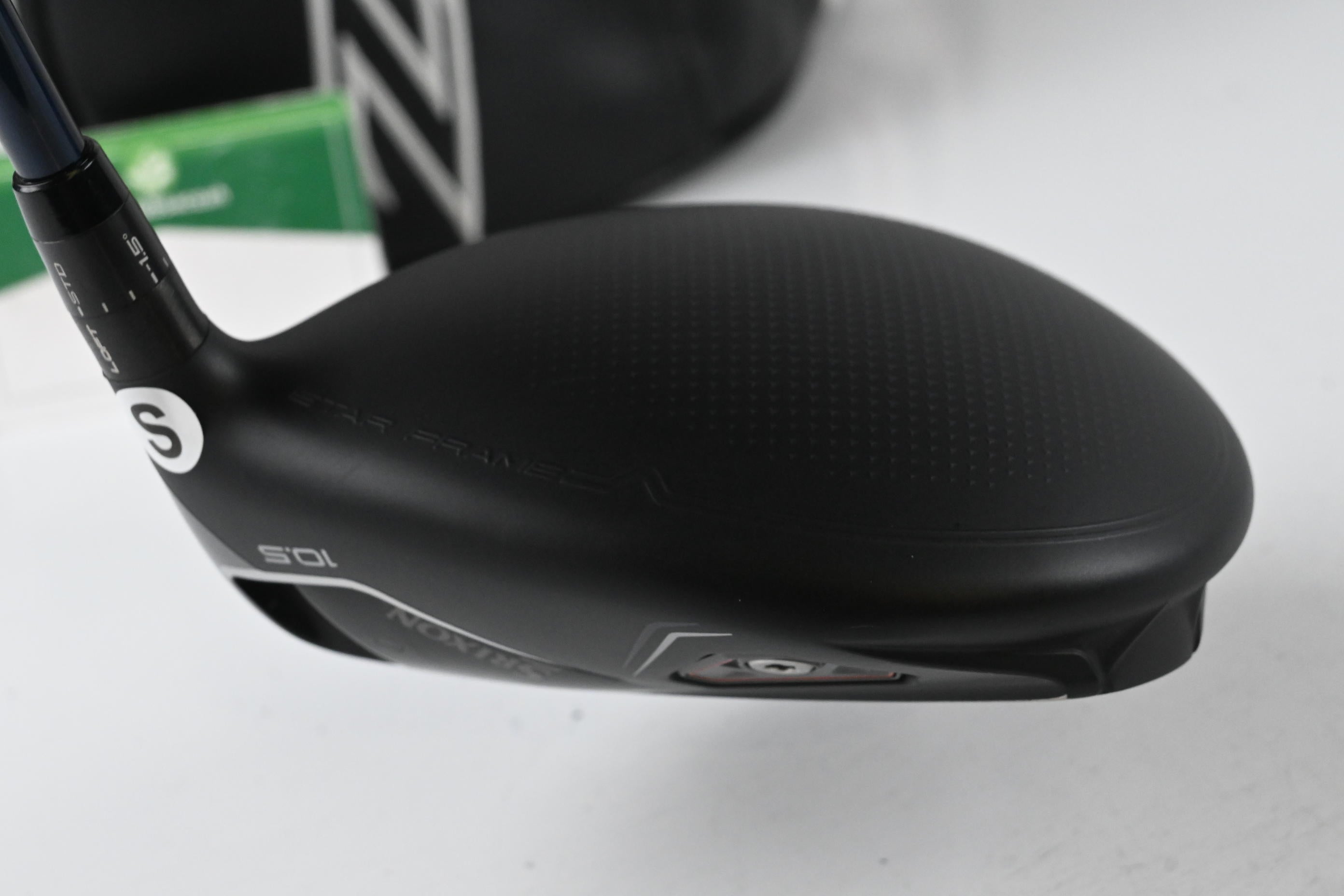 Srixon ZXi Driver / 10.5 Degree / Stiff Flex Fujikura Ventus TR Blue 6 Shaft