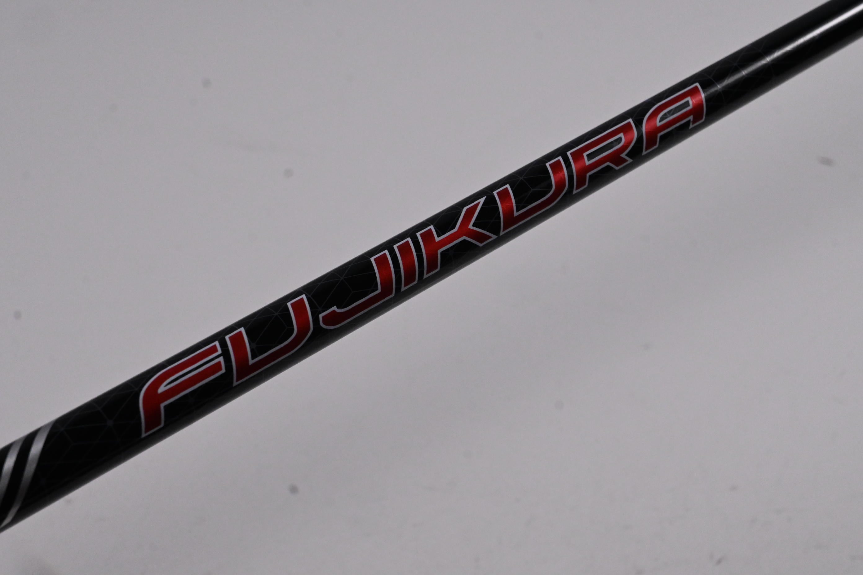 Fujikura Vista Pro 65 Driver Shaft / Regular Flex / Titleist Adapter