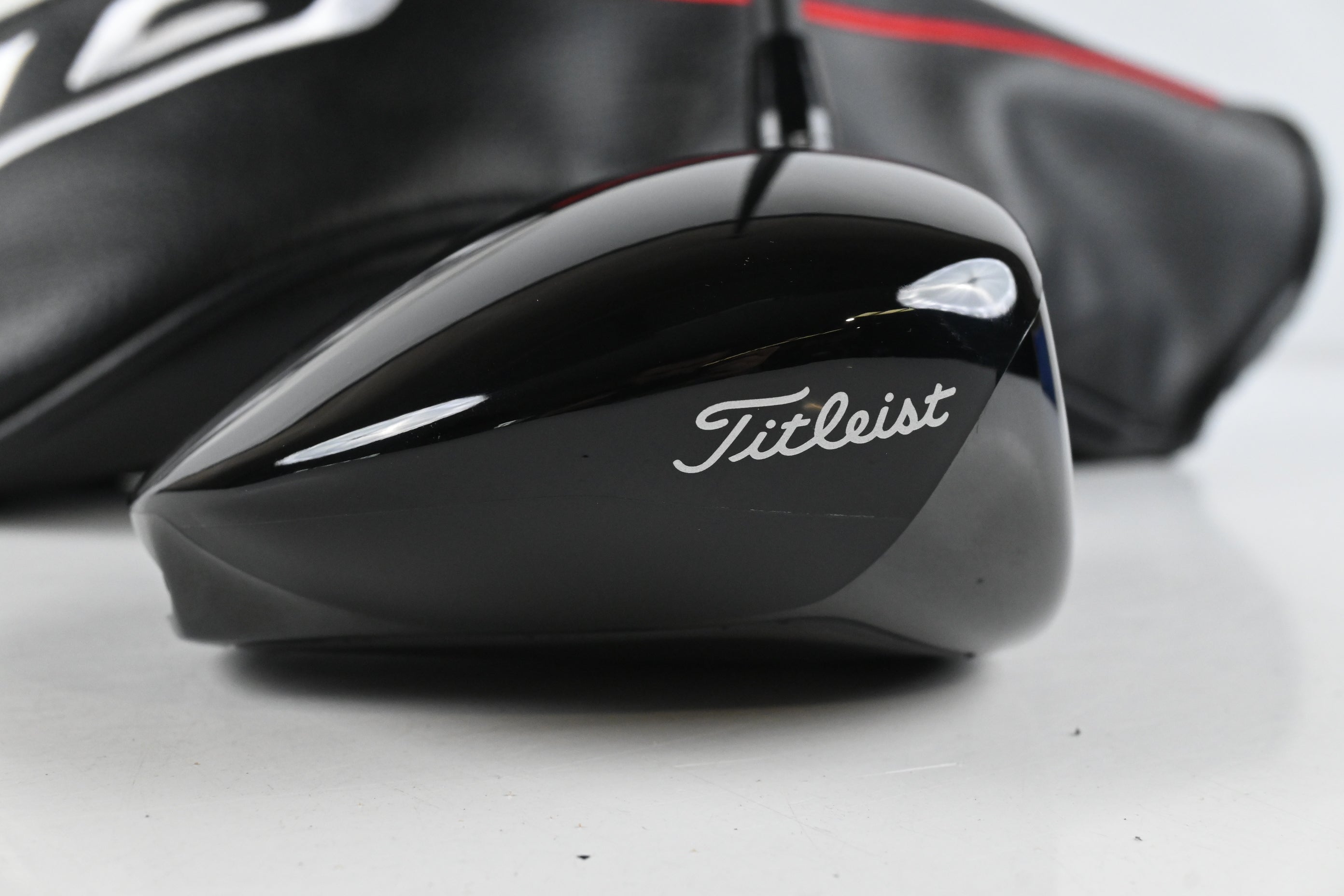 Titleist GT4 Driver / 9 Degree / Stiff Flex Hzrdus Gen 5 Black 60 Shaft
