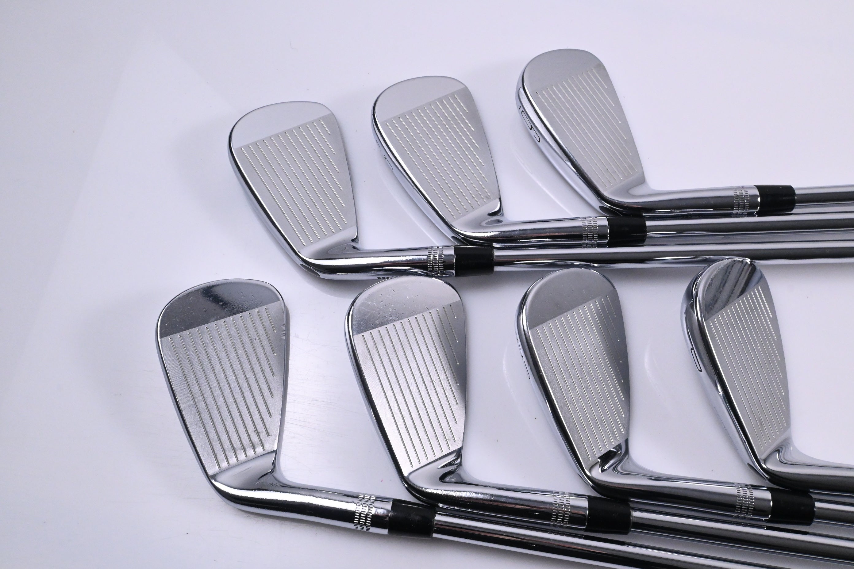 Wilson Staff Model Blade/CB 2024 Combo Irons / 4-PW / Stiff Flex Project X LZ 120