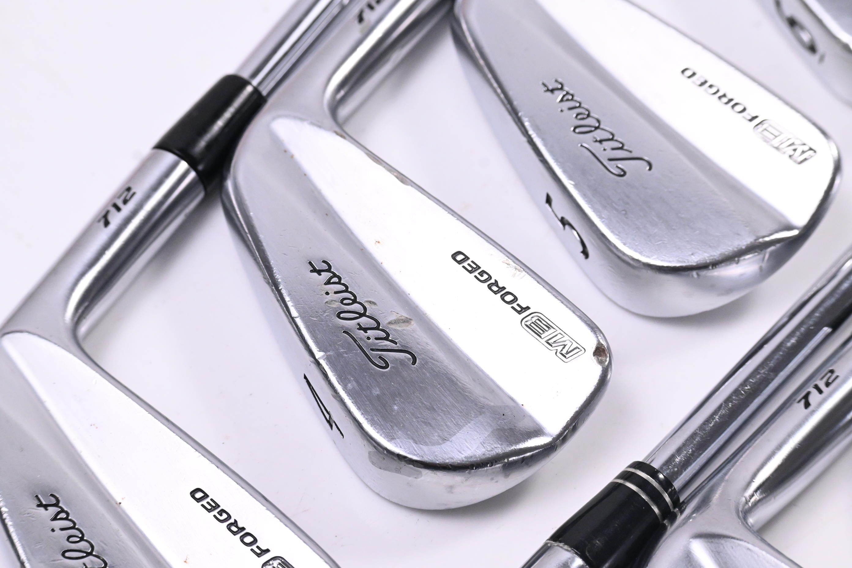 Titleist 712 MB Irons / 3-PW / Stiff Flex Dynamic Gold S300 Shafts