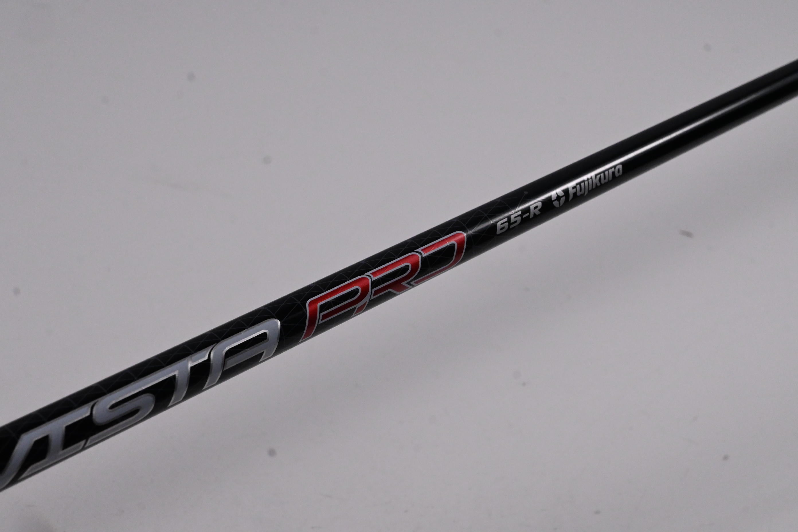 Fujikura Vista Pro 65 Driver Shaft / Regular Flex / Titleist Adapter