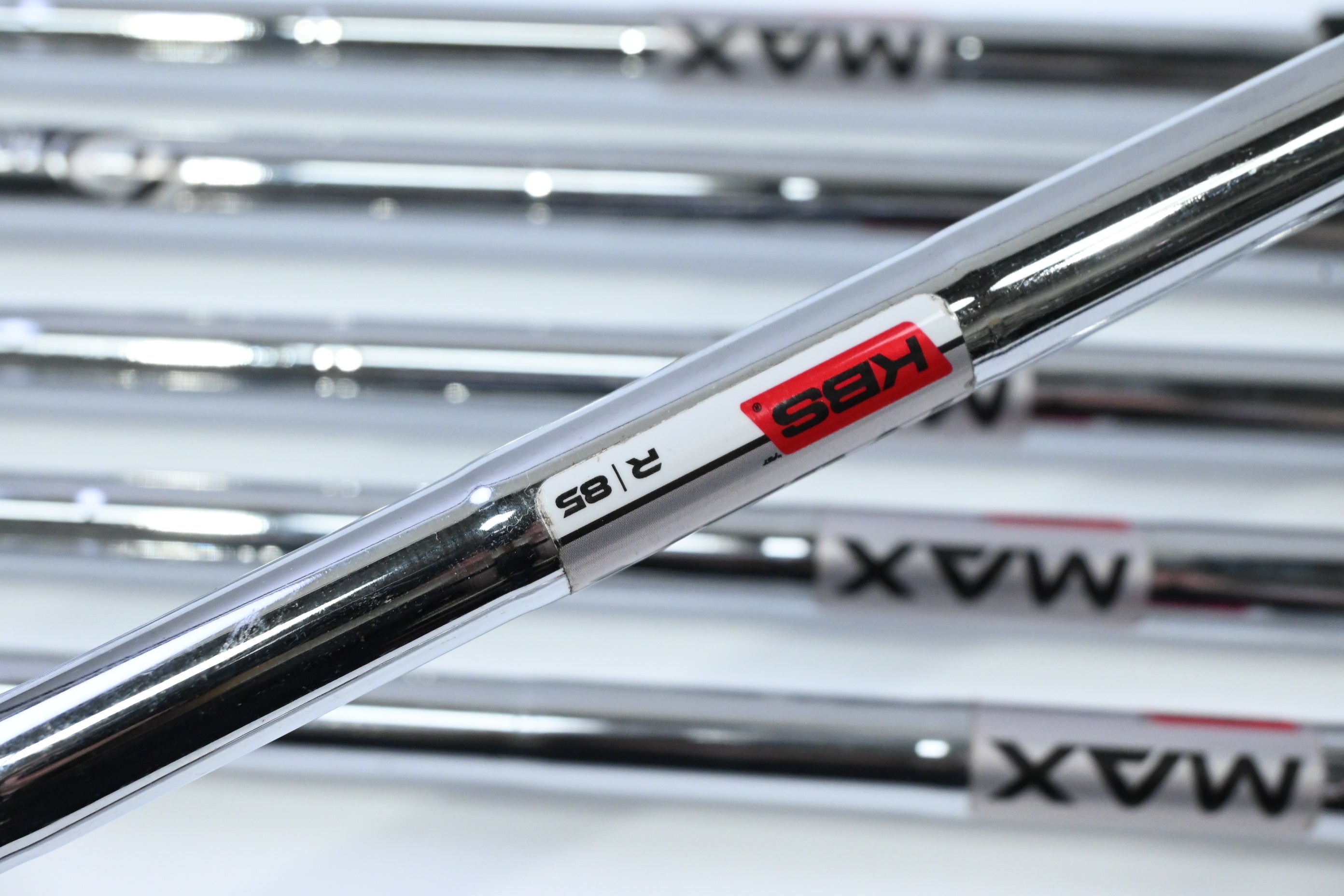 Taylormade M6 Irons / 5-PW+SW / Regular Flex KBS Max 85 Shafts