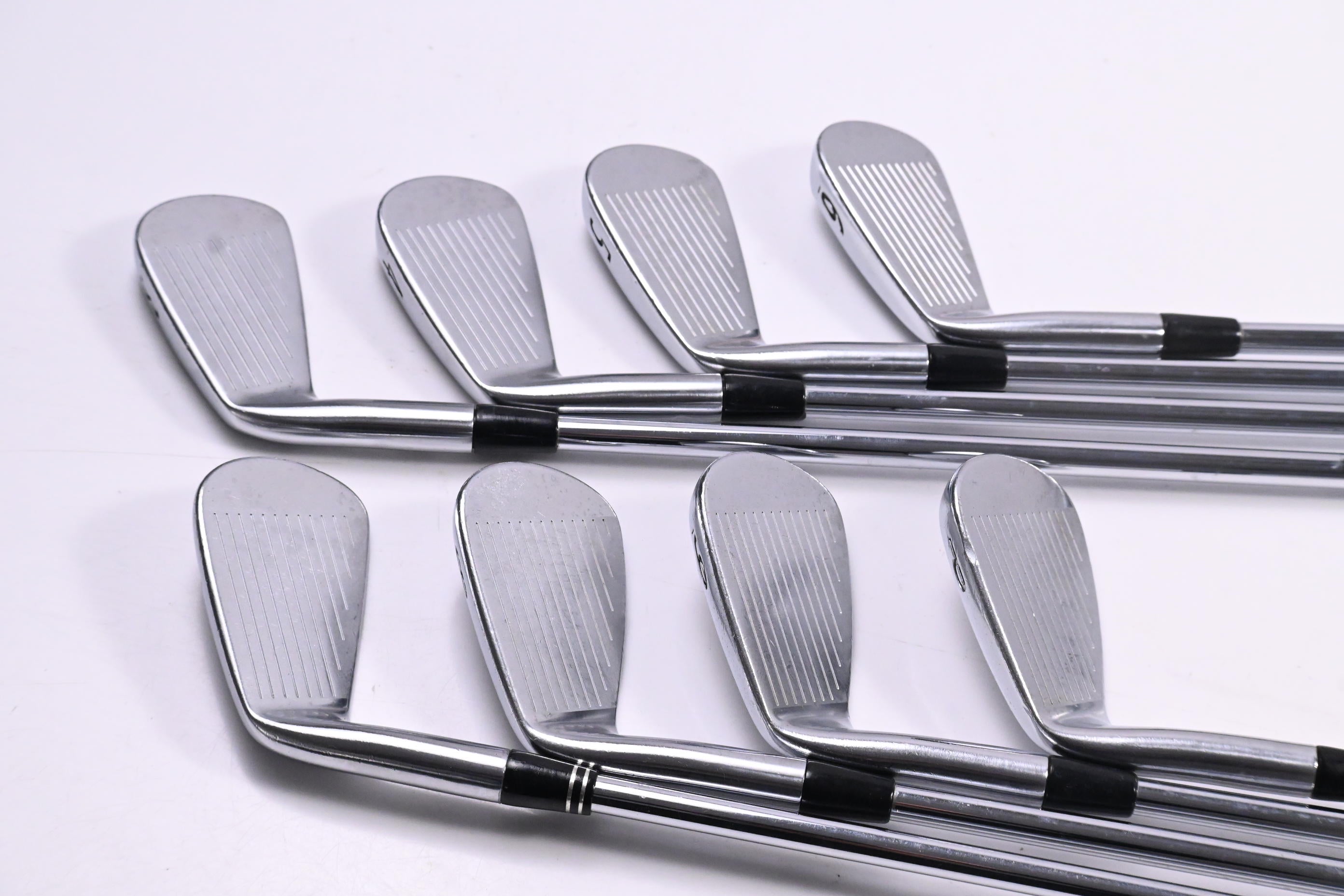 Titleist 712 MB Irons / 3-PW / Stiff Flex Dynamic Gold S300 Shafts