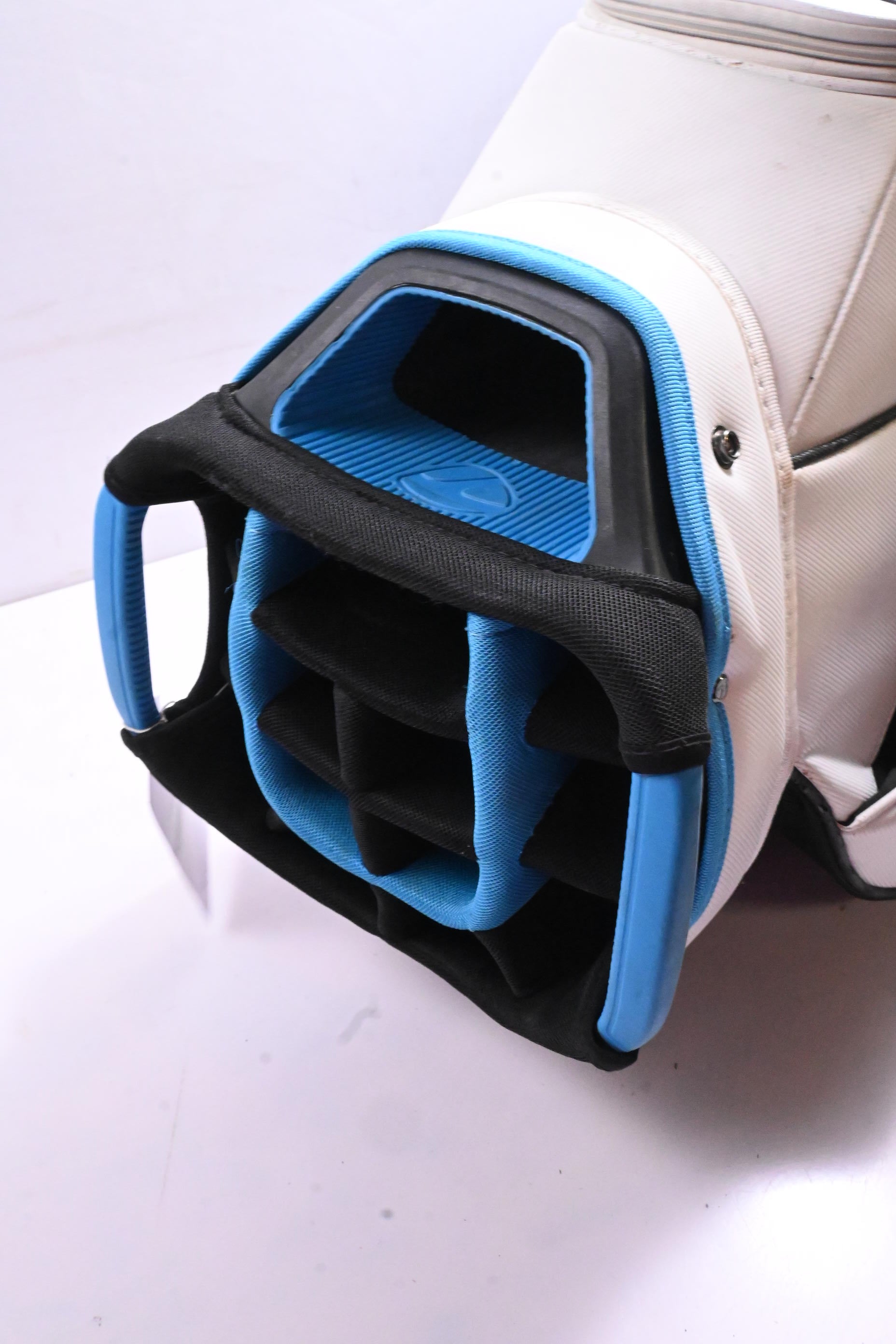 Taylormade Cart Bag / 14-Way Divider / Black, White, Blue