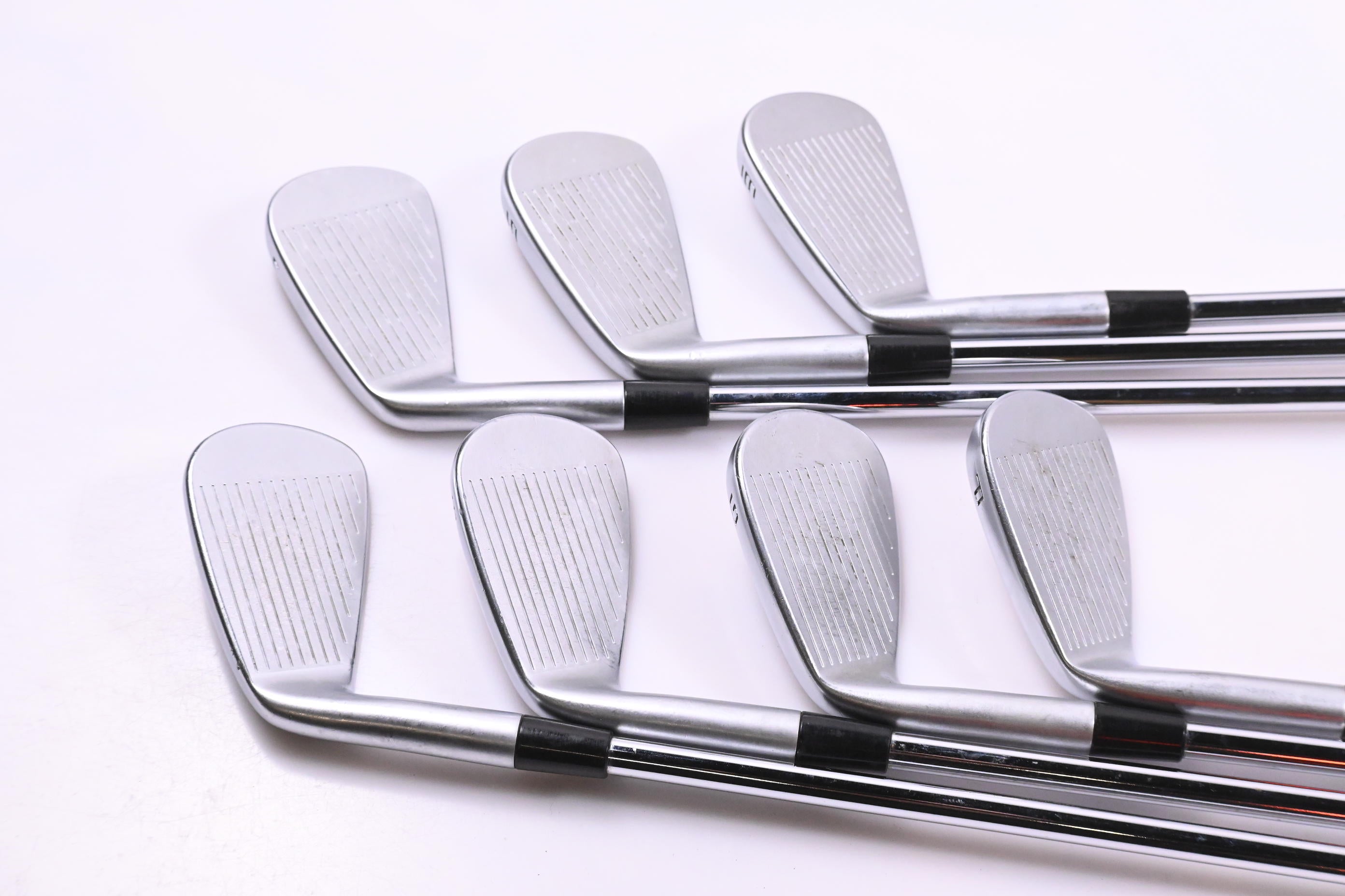 Taylormade P7MB 2023 Irons / 4-PW / Stiff Flex Elevate MPH 95 Shafts