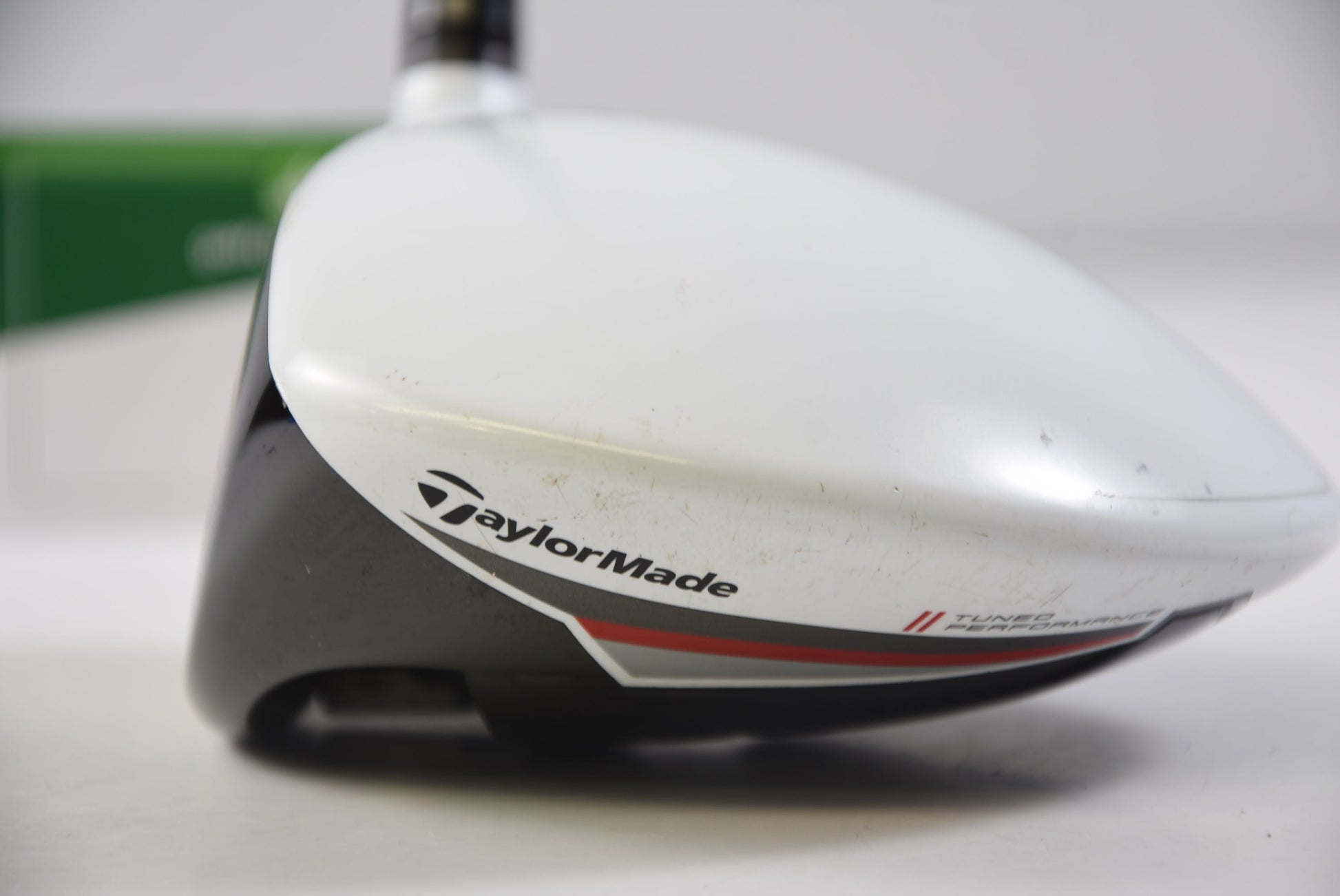Left Hand Taylormade R15 Driver / 10.5 Degree / Senior Flex Fujikura Speeder 57