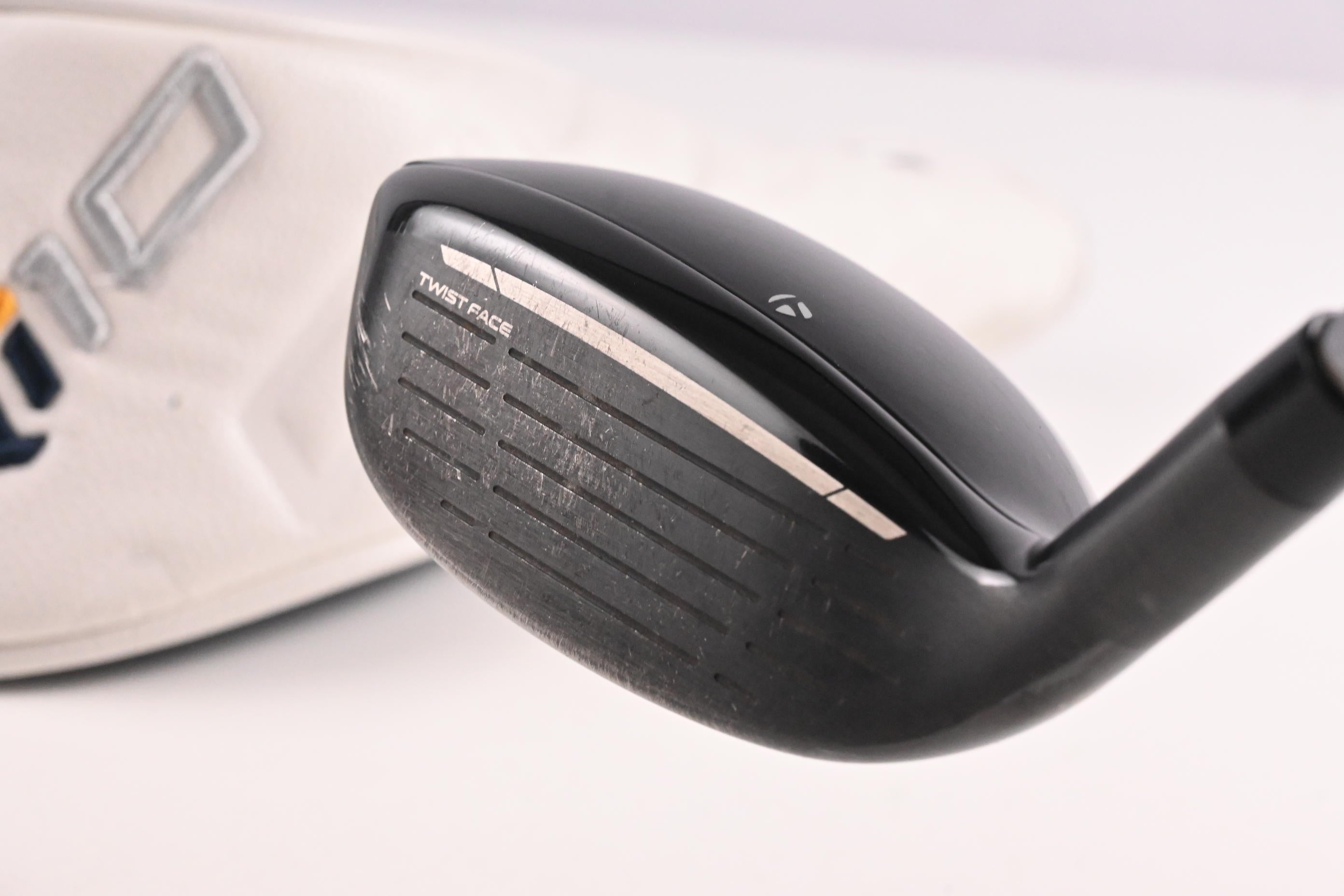 Taylormade Qi10 Max #4 Hybrid / 23 Degree / Regular Flex Speeder NX TCS 50 Shaft