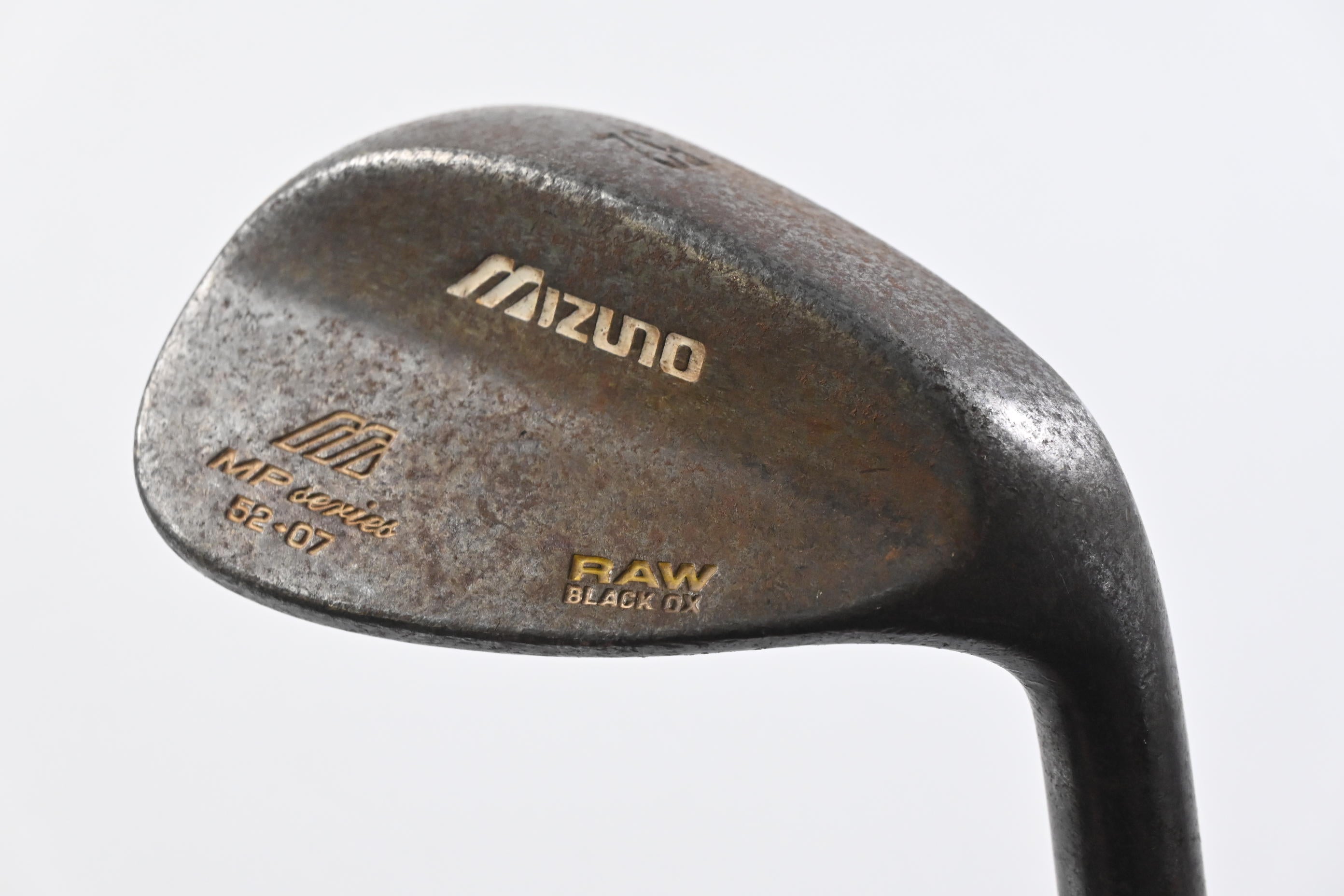 Mizuno MP Series Gap Wedge / 52 Degree / Regular Flex Dynamic Gold Shaft