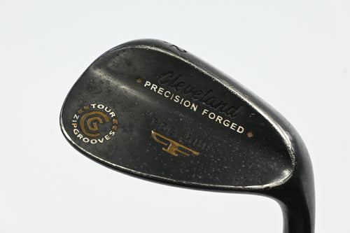 Cleveland 588 Precision Forged Gap Wedge / 52 Degree / Stiff Flex Dynamic Gold