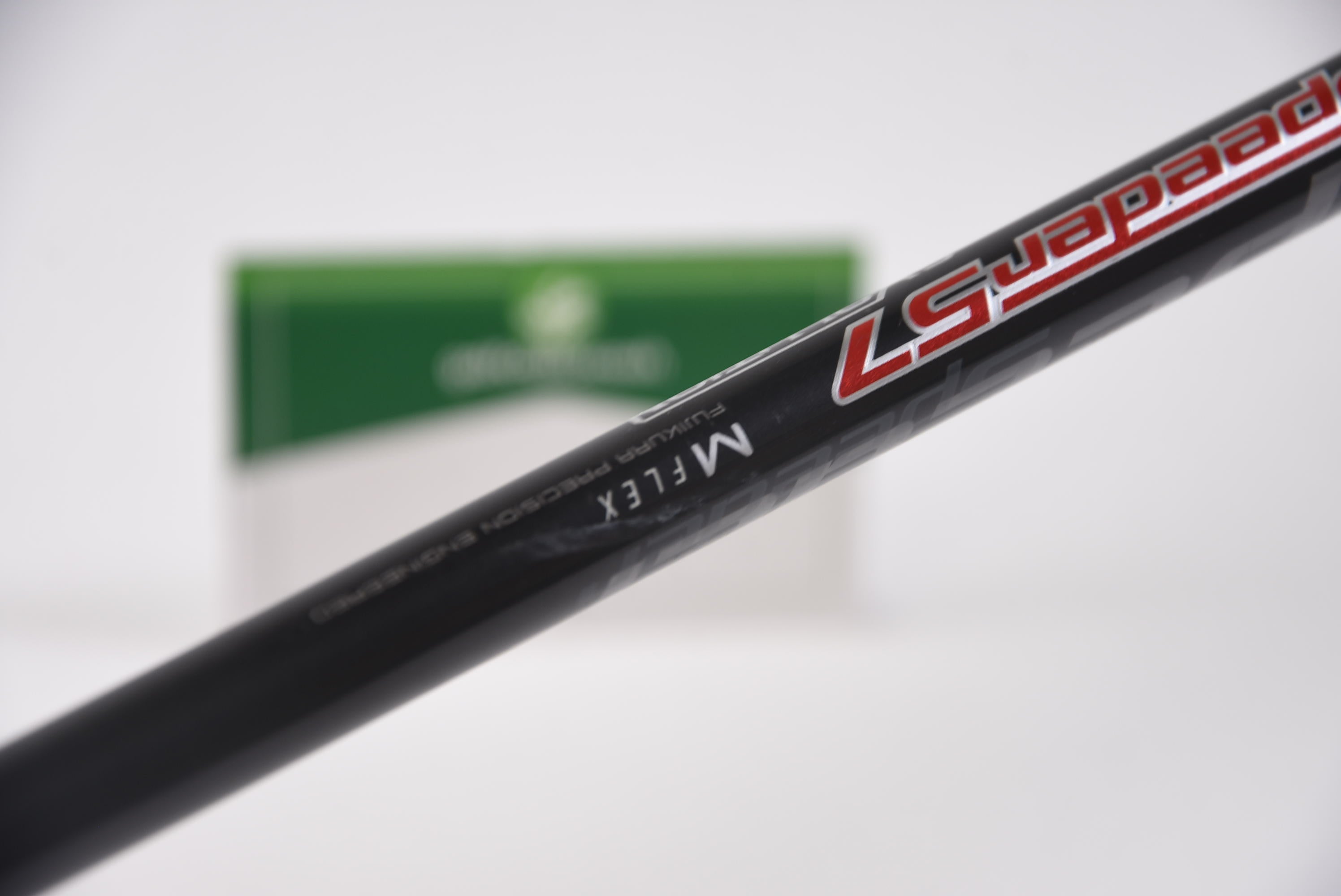 Left Hand Taylormade R15 Driver / 10.5 Degree / Senior Flex Fujikura Speeder 57