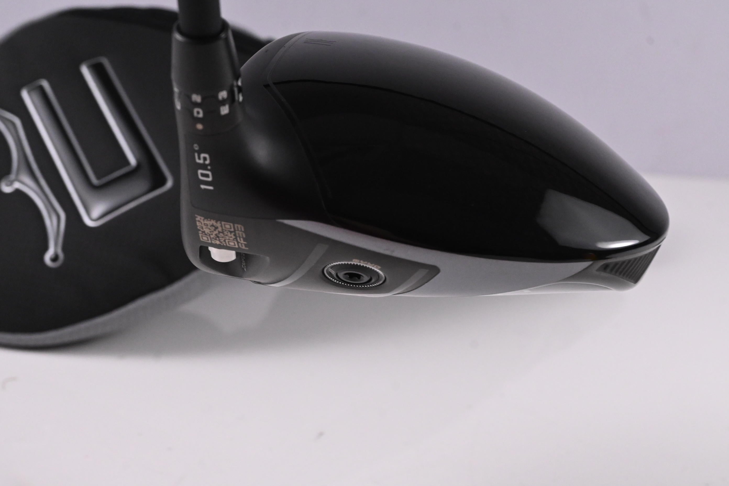 Cobra OPTM MAX-D Driver / 10.5 Degree / Stiff Flex Kai'Li Dark Waves White 60