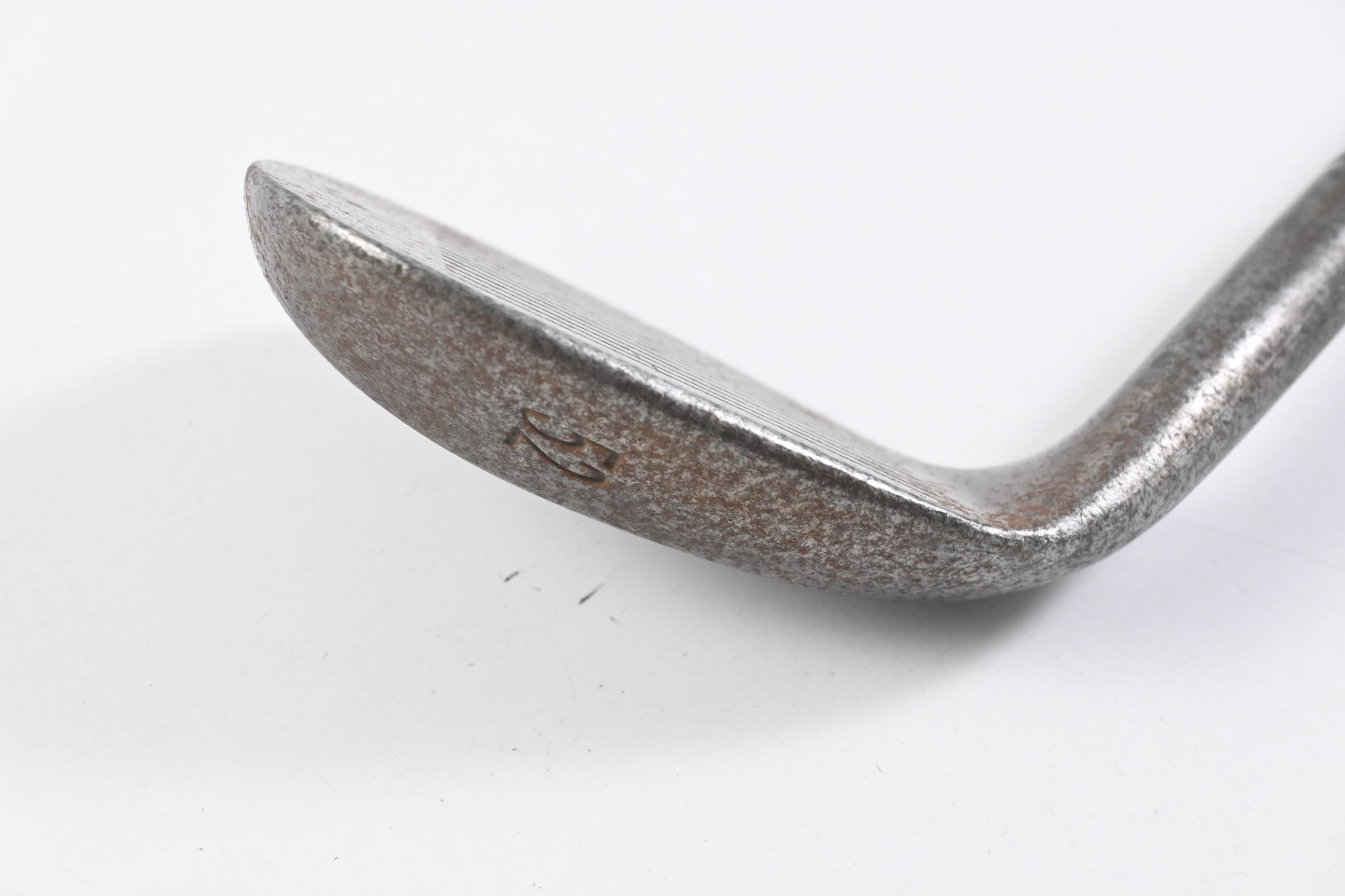Mizuno MP Series Gap Wedge / 52 Degree / Regular Flex Dynamic Gold Shaft